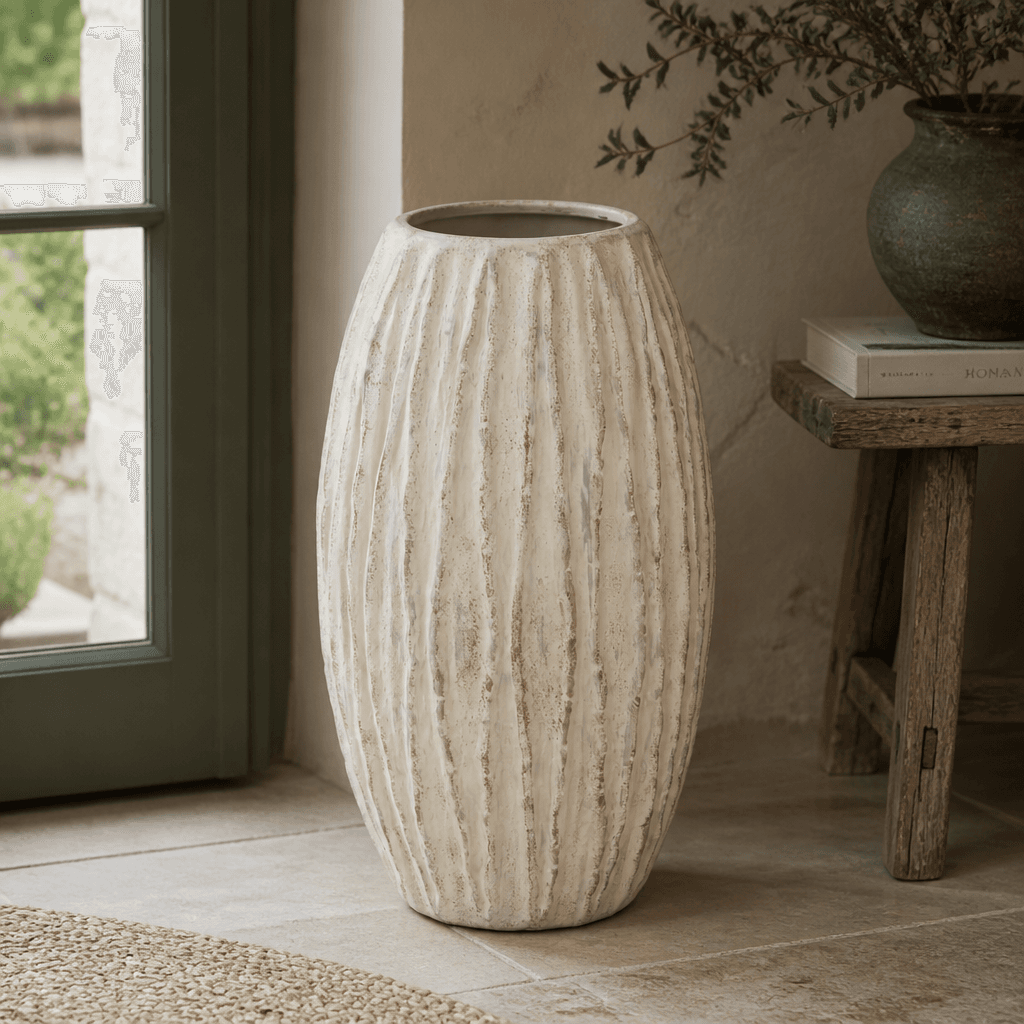 Lorenzo Large Fin Vase - Vases, photo 1 of 6