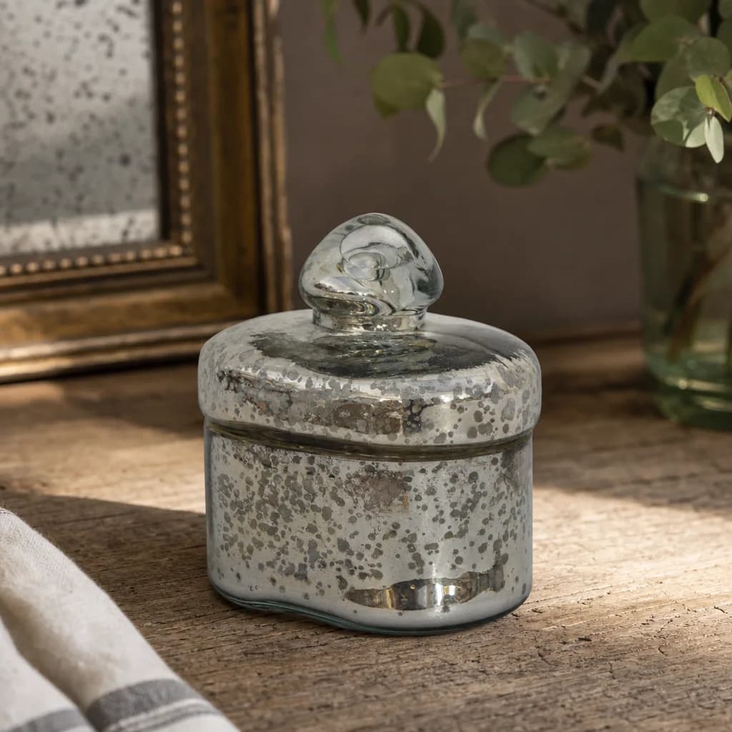 Small Vintage Styled Jar - Decorative, photo 1 of 3