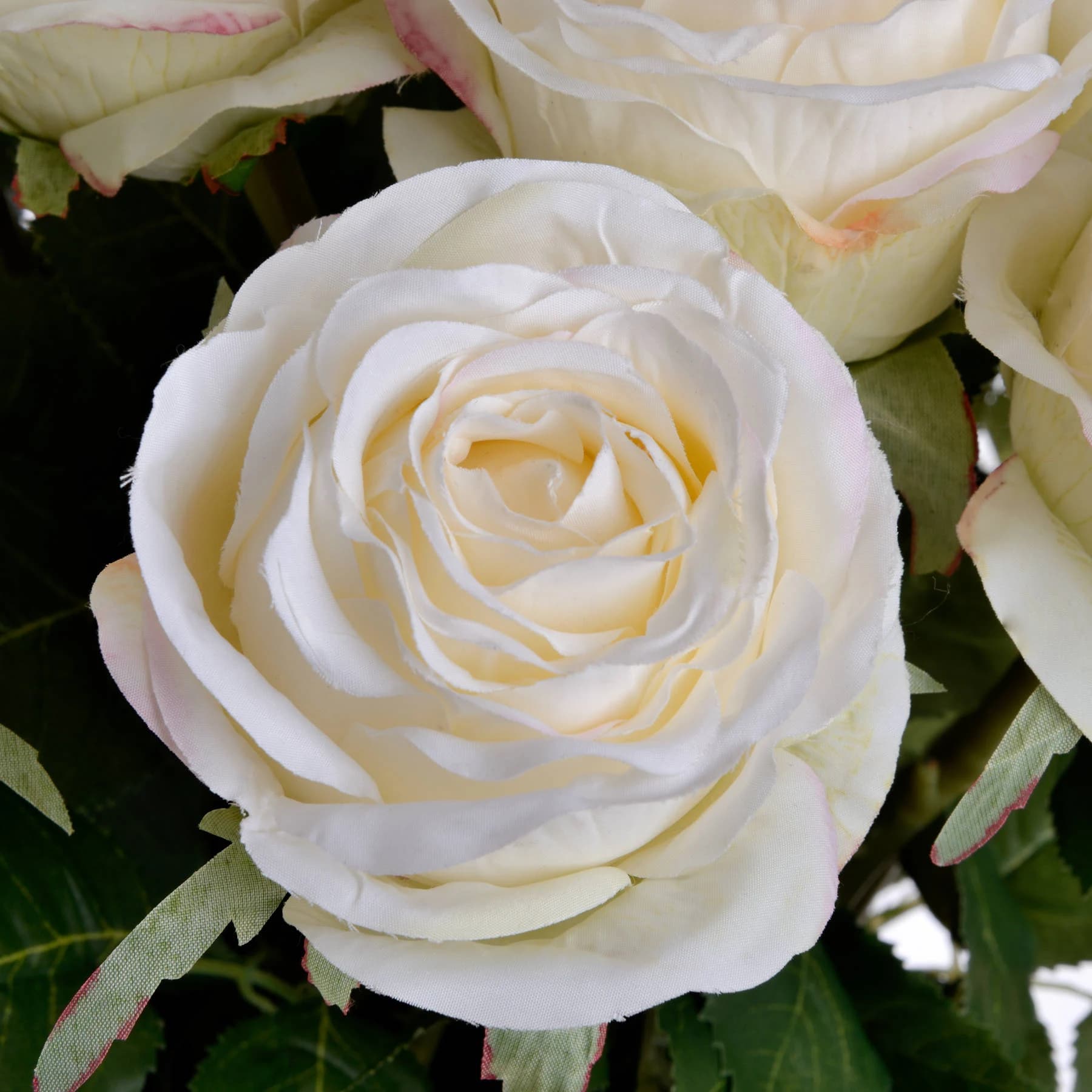 Traditional White Rose — Pack of 5 - Artificial plants & flowers, photo 5 of 5