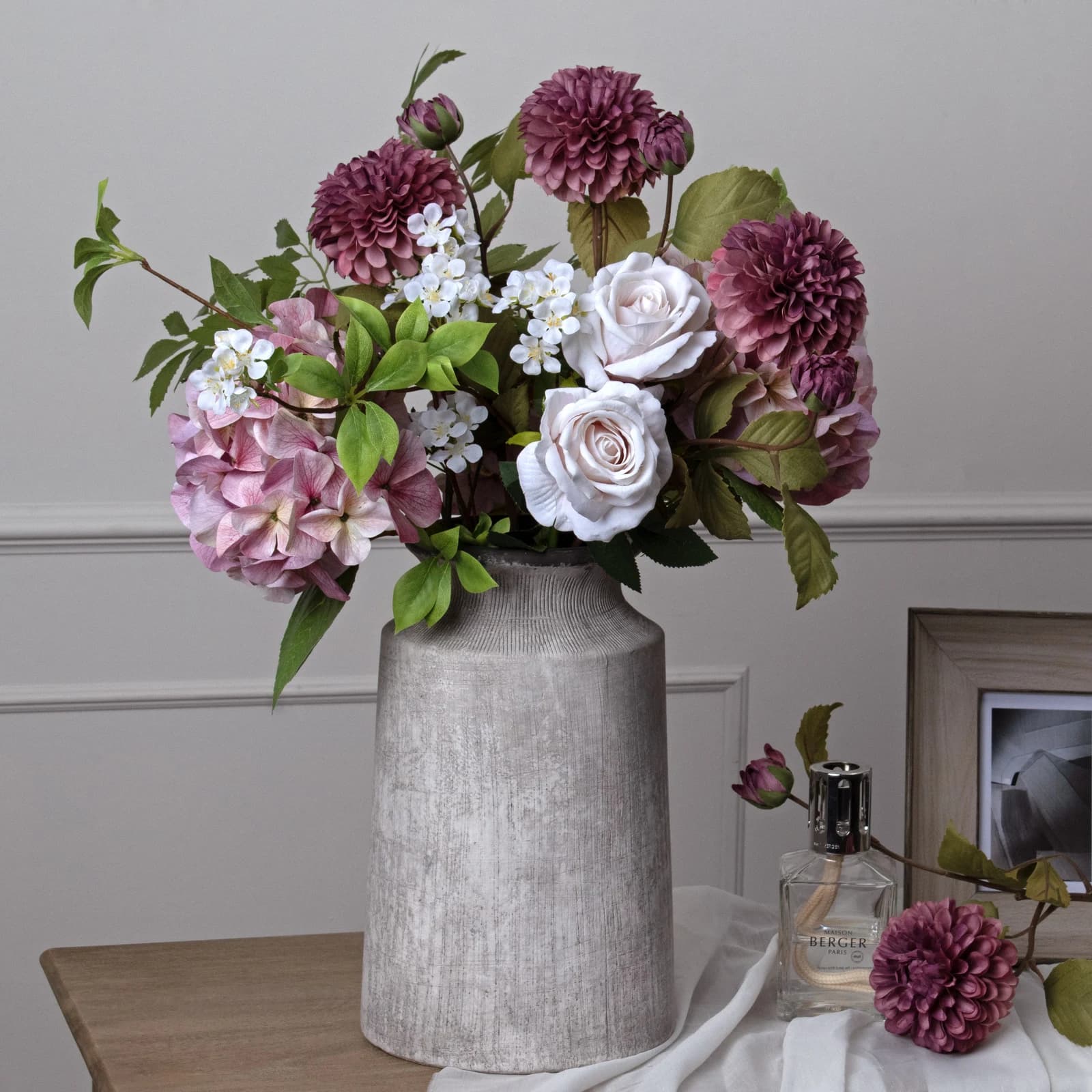 Bloomville Urn Stone Vase - Vases, photo 5 of 6