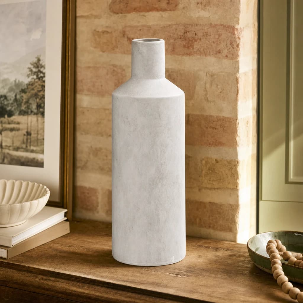 Darcy Sutra Large Vase - Vases, photo 1 of 2