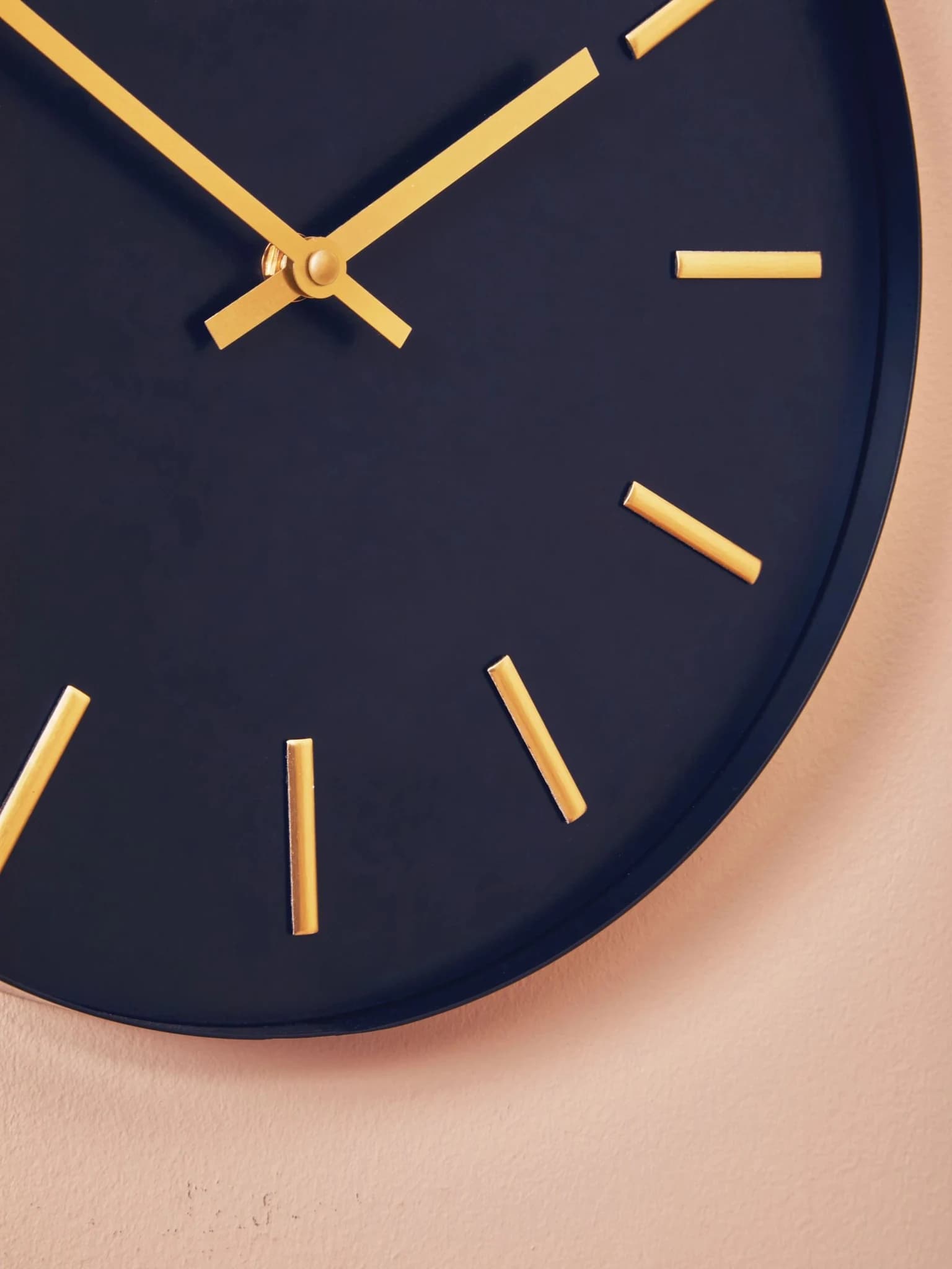 Vitus 30.5cm Dia Black and Gold Wall Clock - Decorative, photo 2 of 7