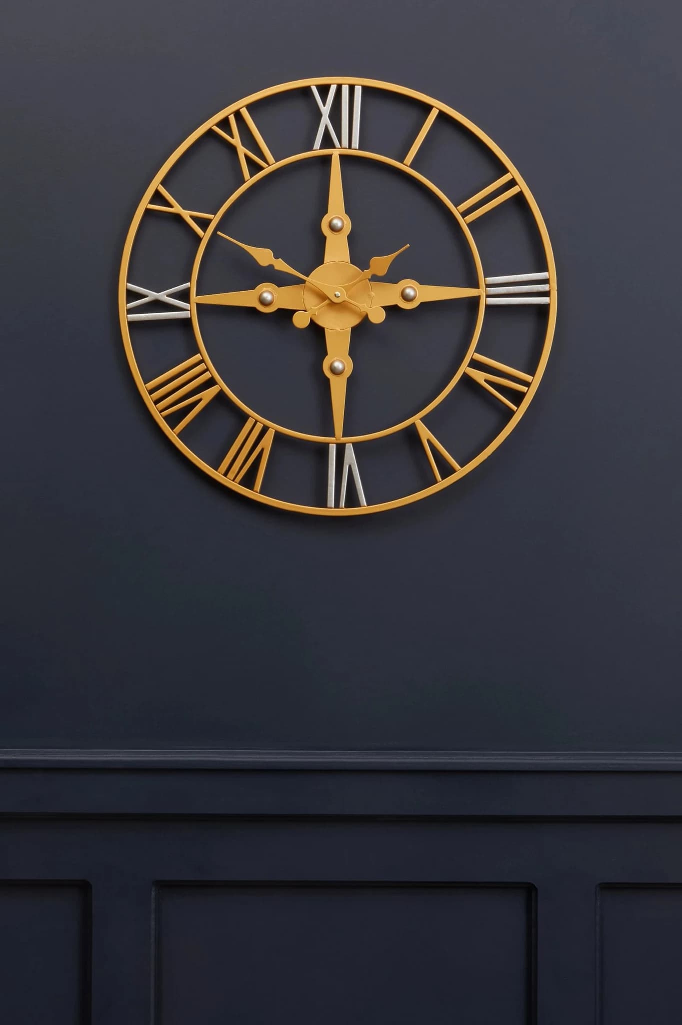 Vitus Gold and Silver Wall Clock - Decorative, photo 2 of 8