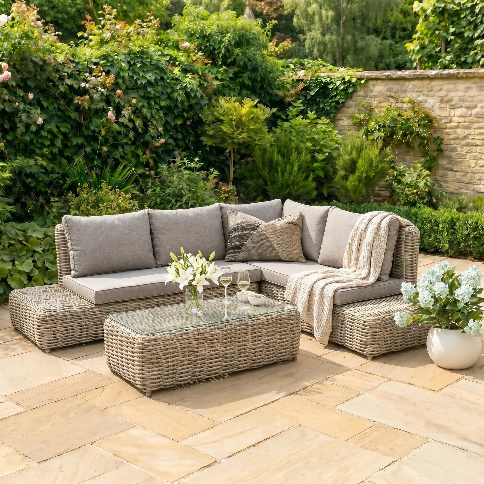 Amalfi Collection Outdoor Large Corner Set - Outdoor, photo 2 of 4
