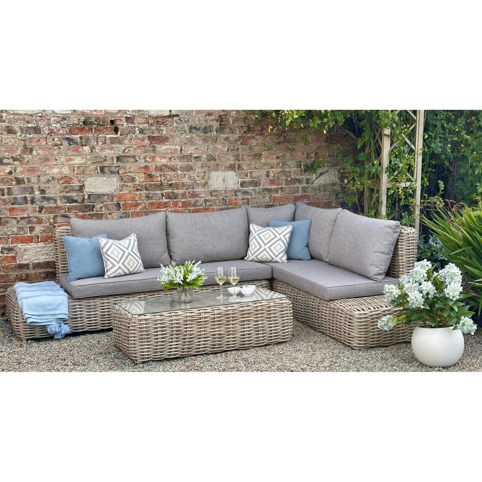 Amalfi Collection Outdoor Large Corner Set - Outdoor, photo 3 of 4