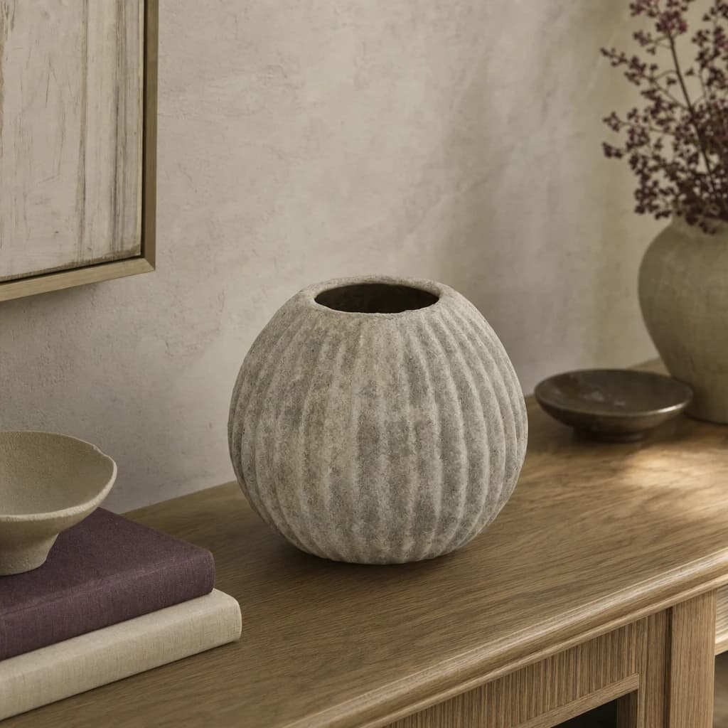 Catania Round Vase - Vases, photo 1 of 5