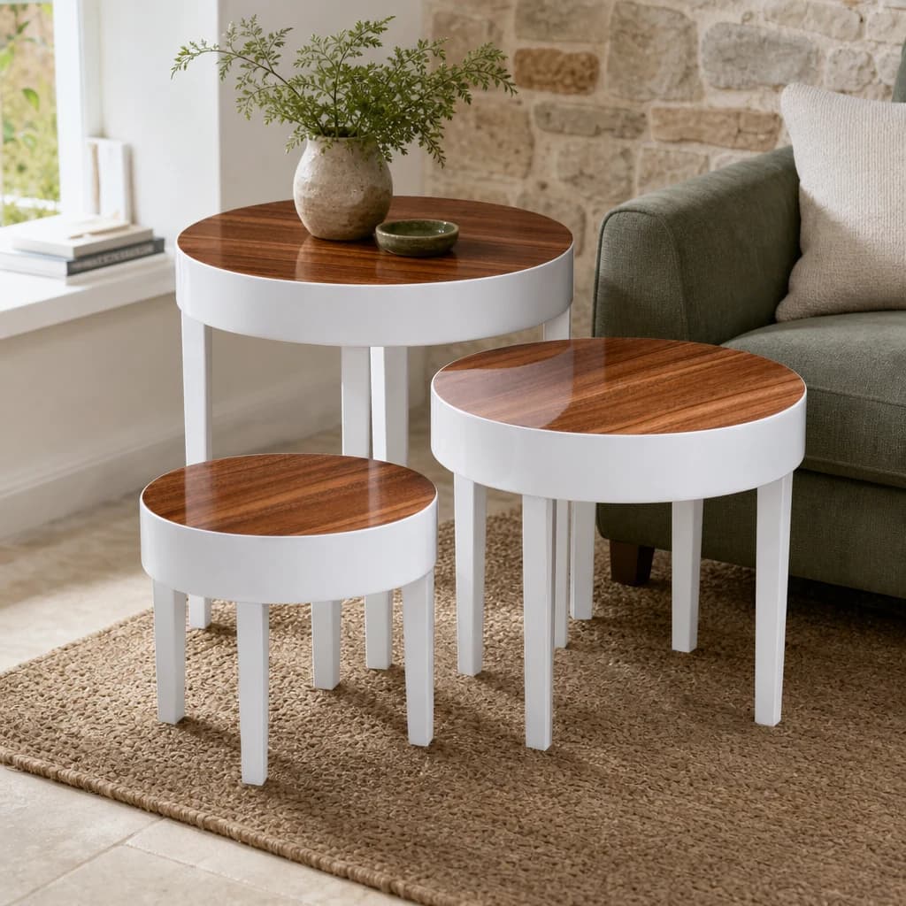 Moritz White High Gloss Finish Set of 3 Round Side Tables - Tables, photo 1 of 2