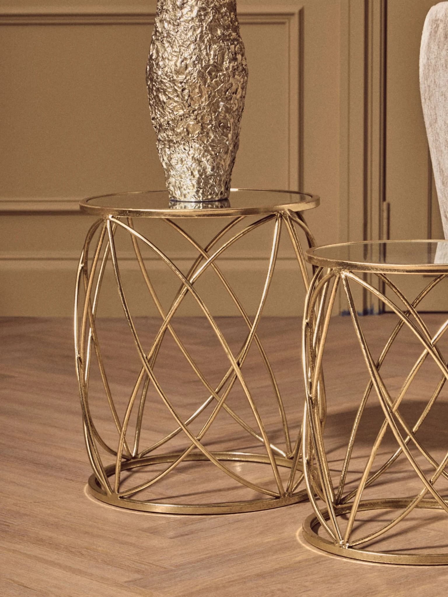 Arcana Gold Finish Set Of Two Round Side Tables with Mirror Top - Tables, photo 5 of 8