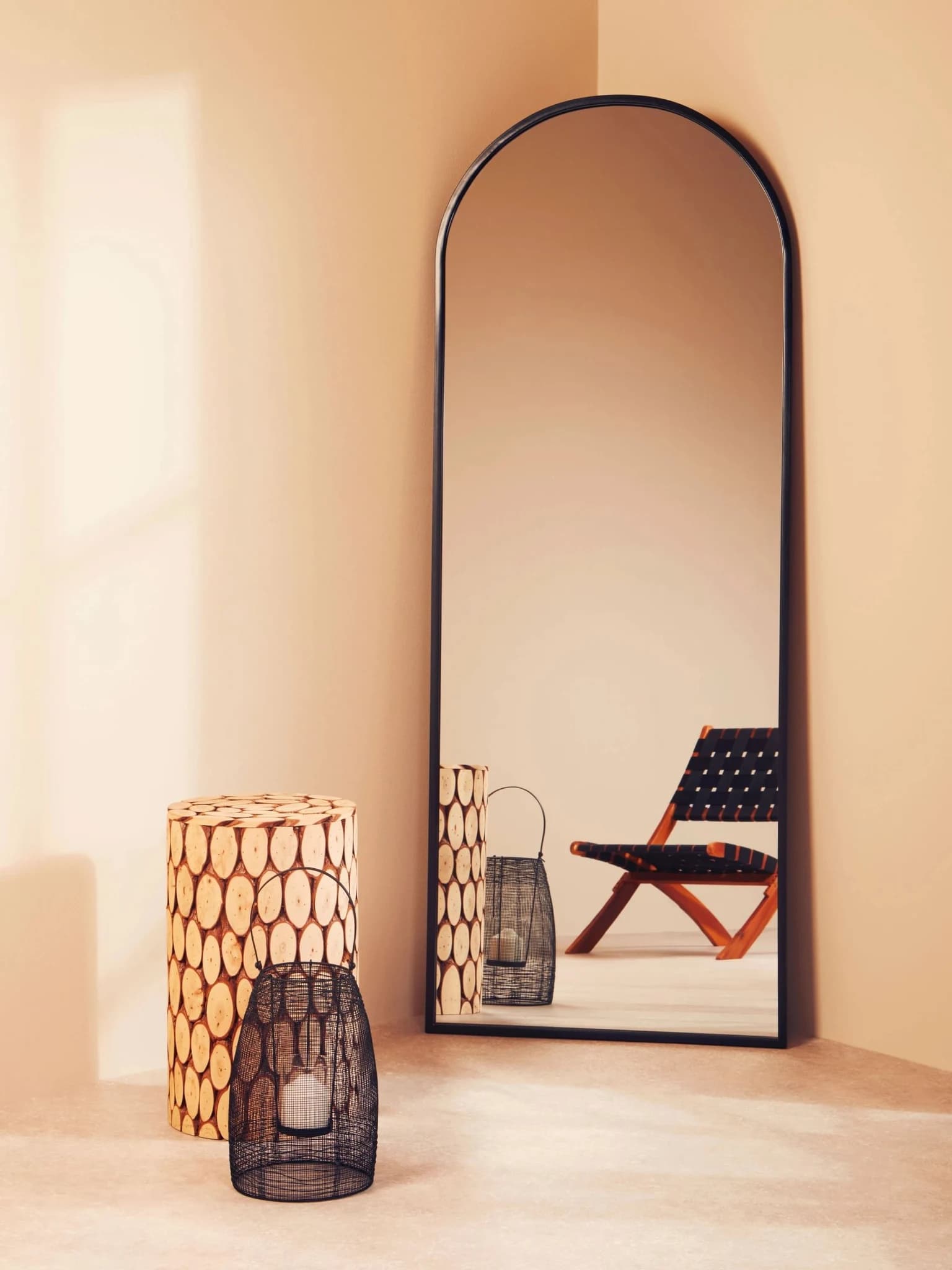 Lacuna Fir Wood Mosaic Disc Side Table and Stool - Seating, photo 4 of 8