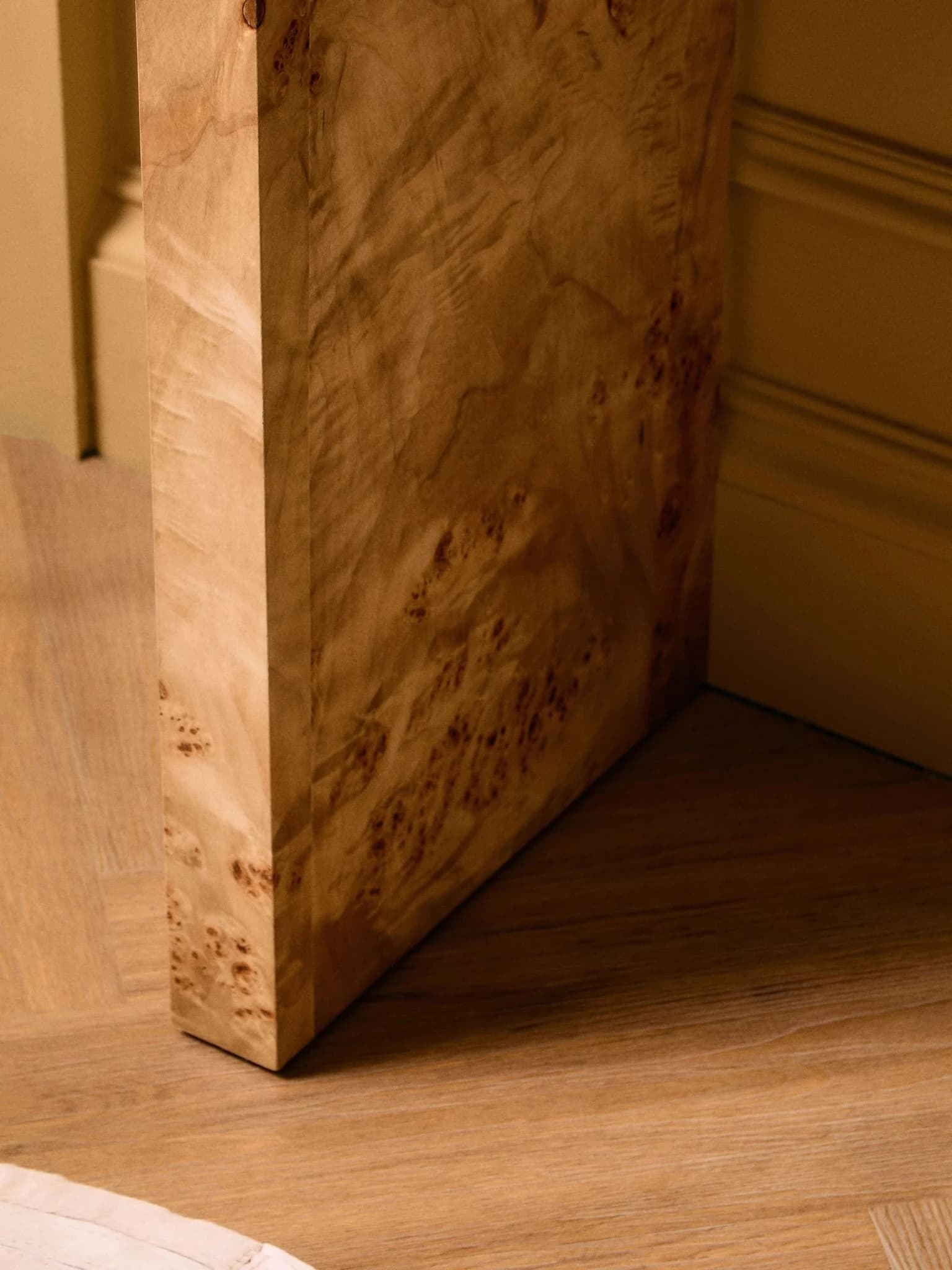 Mota Burl Wood Design Curved Console Table - Tables, photo 5 of 8