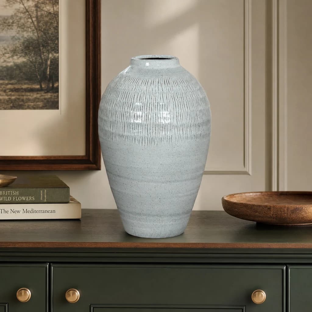 Kemi Medium Olpe Vase - Vases, photo 1 of 5