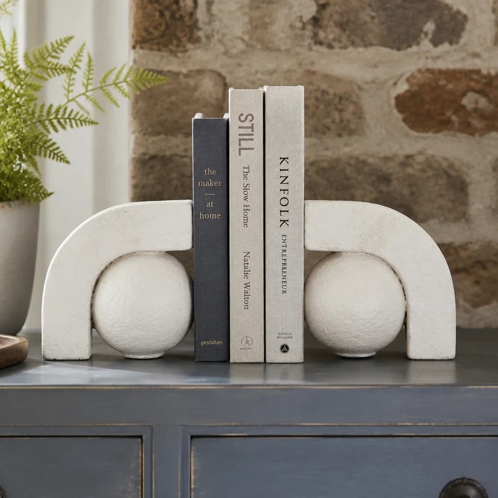 Ashen Book Ends