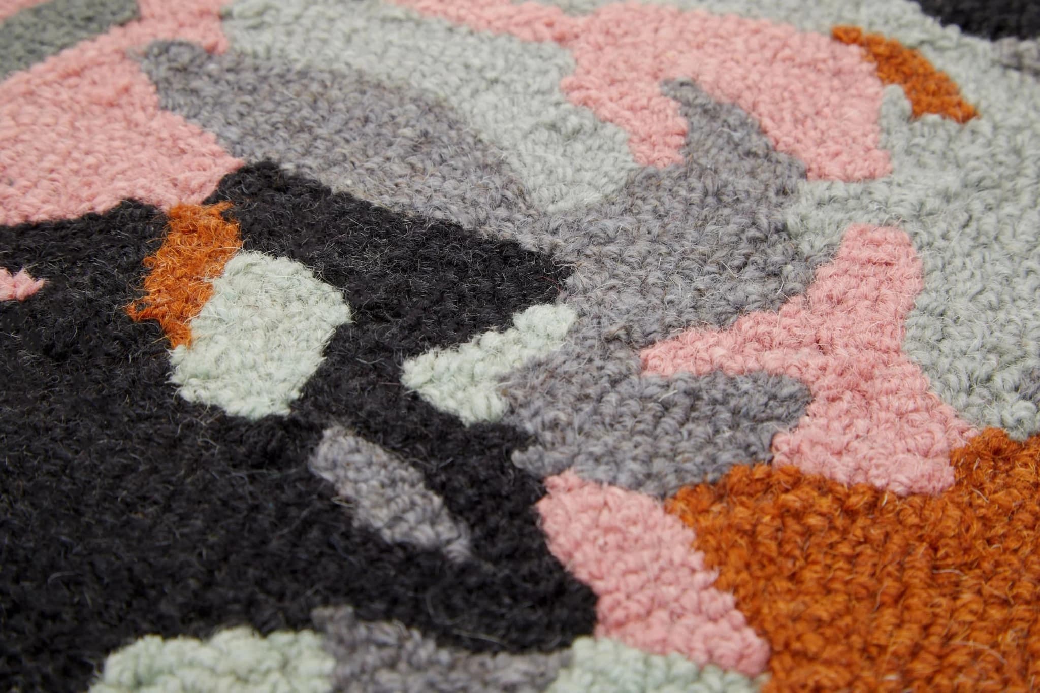 Bosie Moyo Round Rug - Decorative, photo 4 of 6