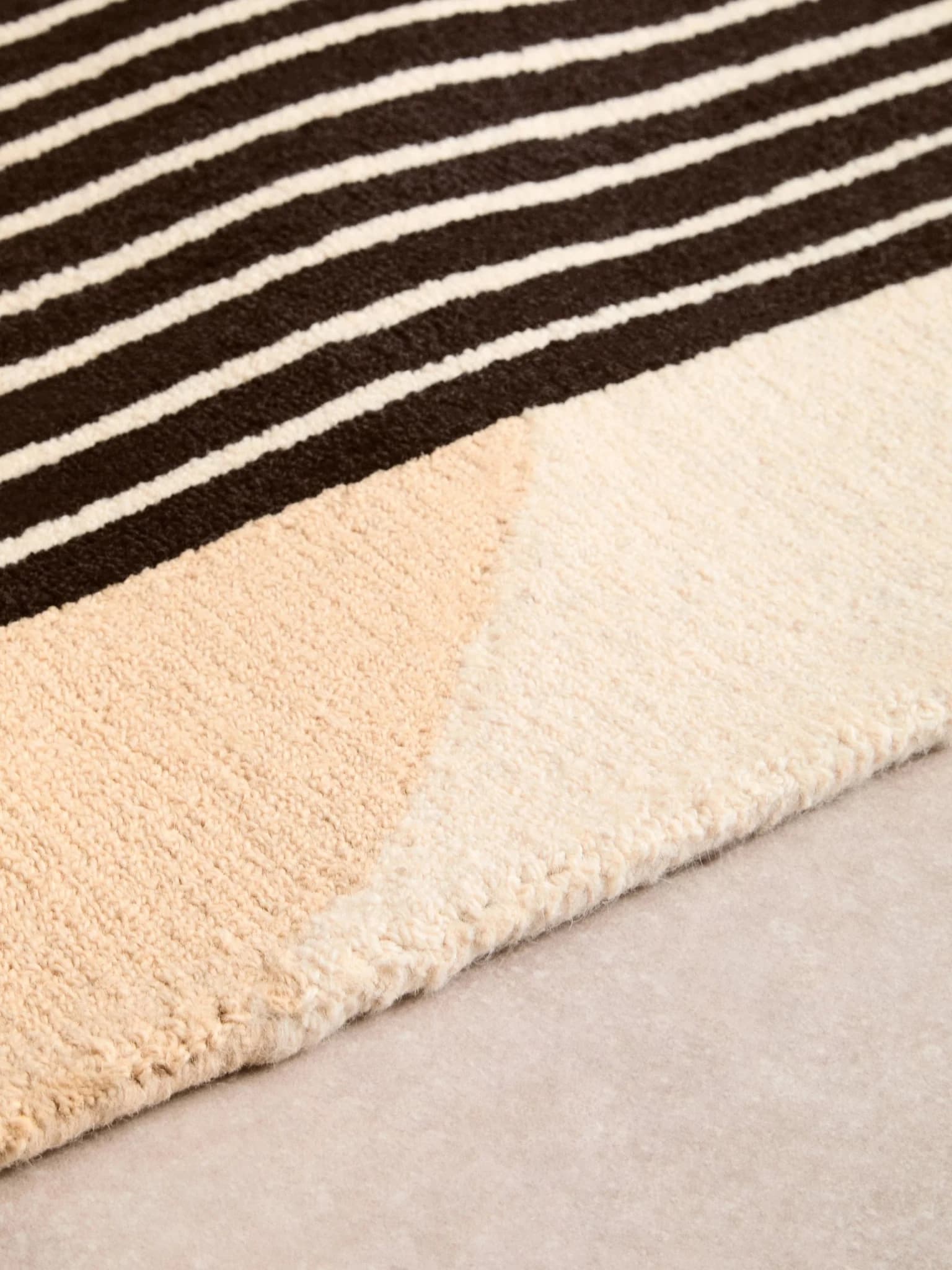Bosie Milana Geometric Rug - Decorative, photo 3 of 8