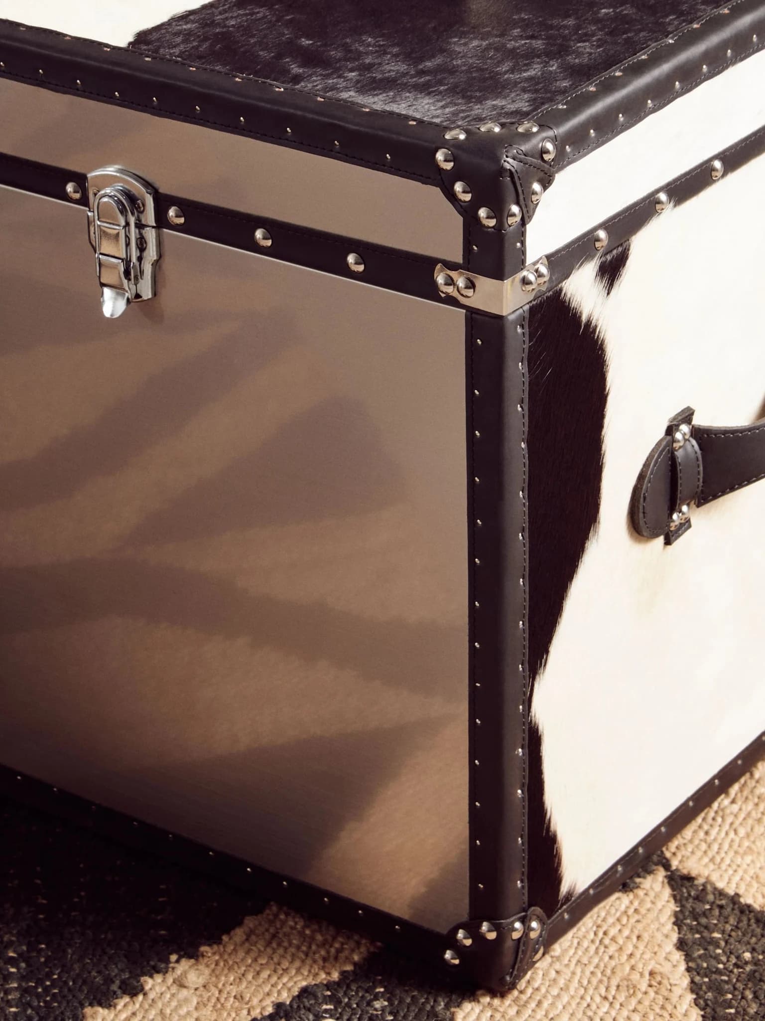 Kensington Townhouse Black And White Hair on Leather Set of 2 Storage Trunks - Bookcases & shelving, photo 4 of 8