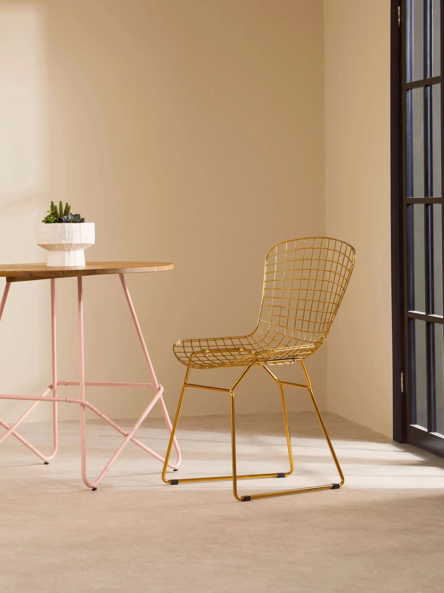 District Gold Metal Grid Frame Wire Chair - Seating, photo 3 of 8