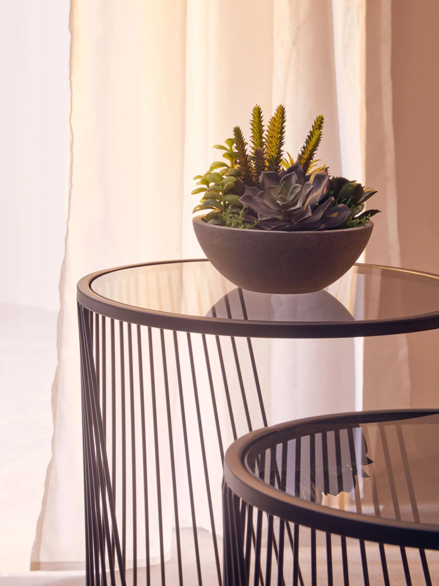Trento Black Set of 2 Round Side Tables with Glass Tops - Tables, photo 2 of 8