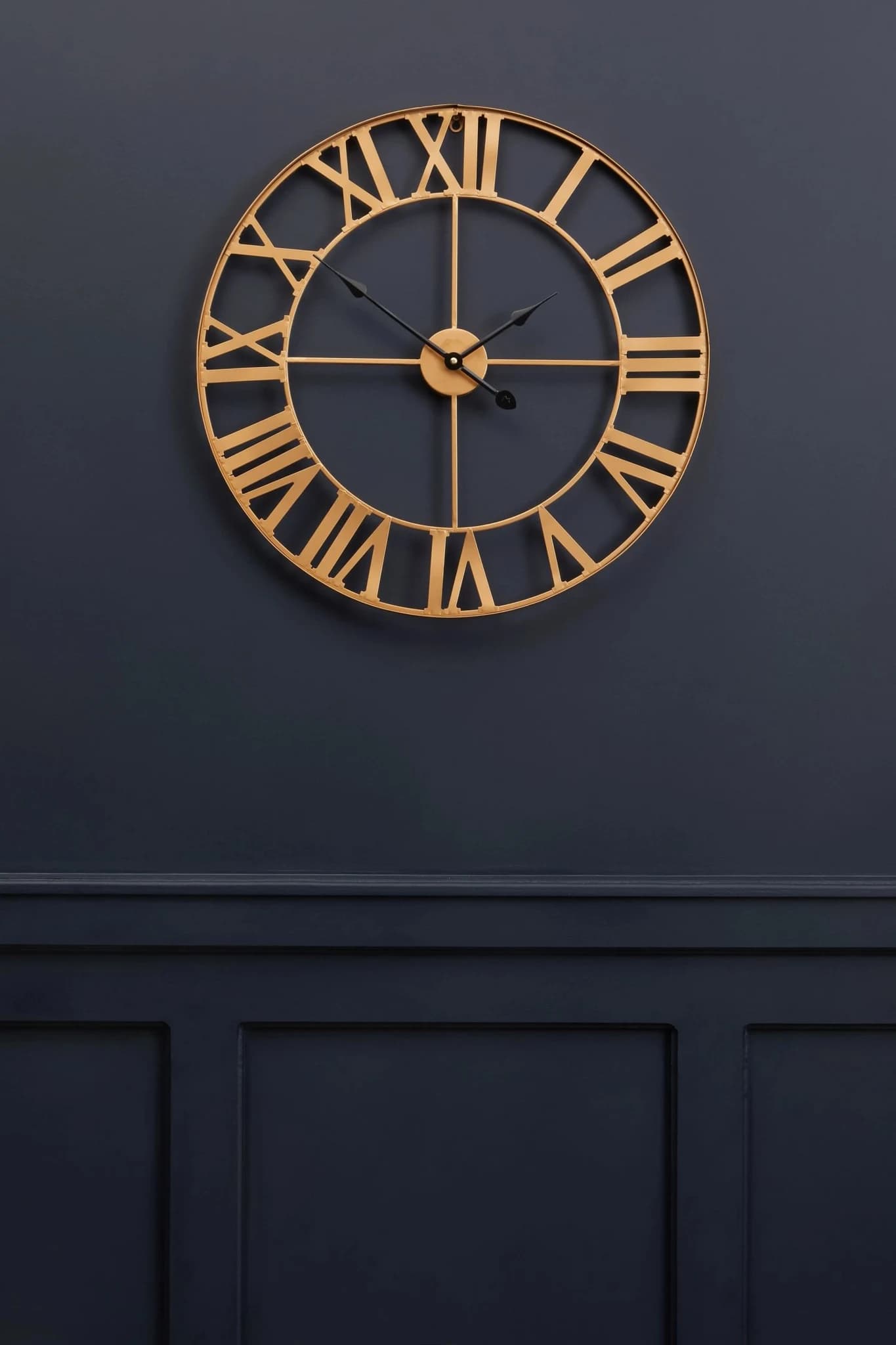 Genova 60cm Dia Large Gold Metal Wall Clock - Decorative, photo 4 of 8