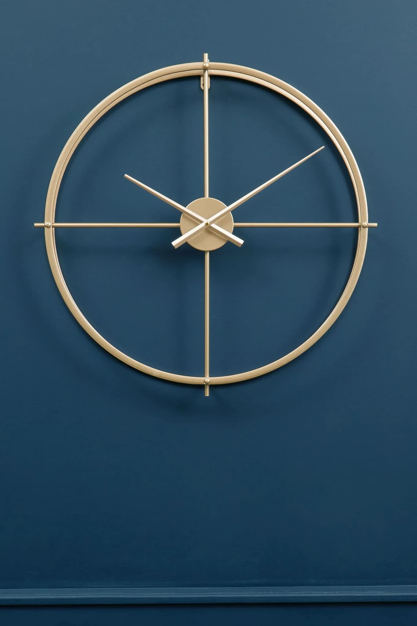 Kent 60cm Dia Large Gold Finish Wall Clock - Decorative, photo 5 of 8