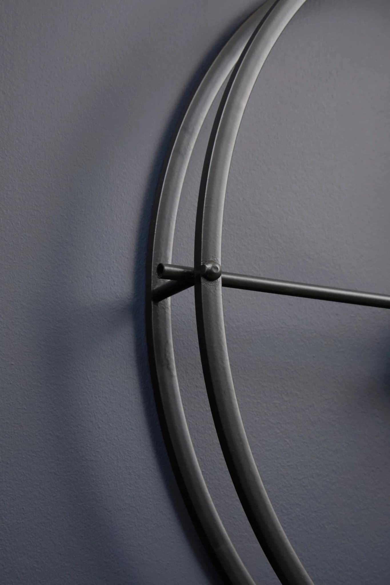 Kent 60cm Dia Large Black Finish Wall Clock - Decorative, photo 3 of 8