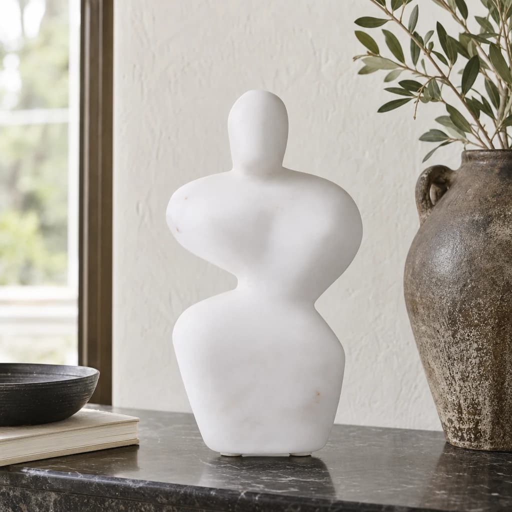 Savio White Marble Abstract Sculpture - Decorative, photo 1 of 8