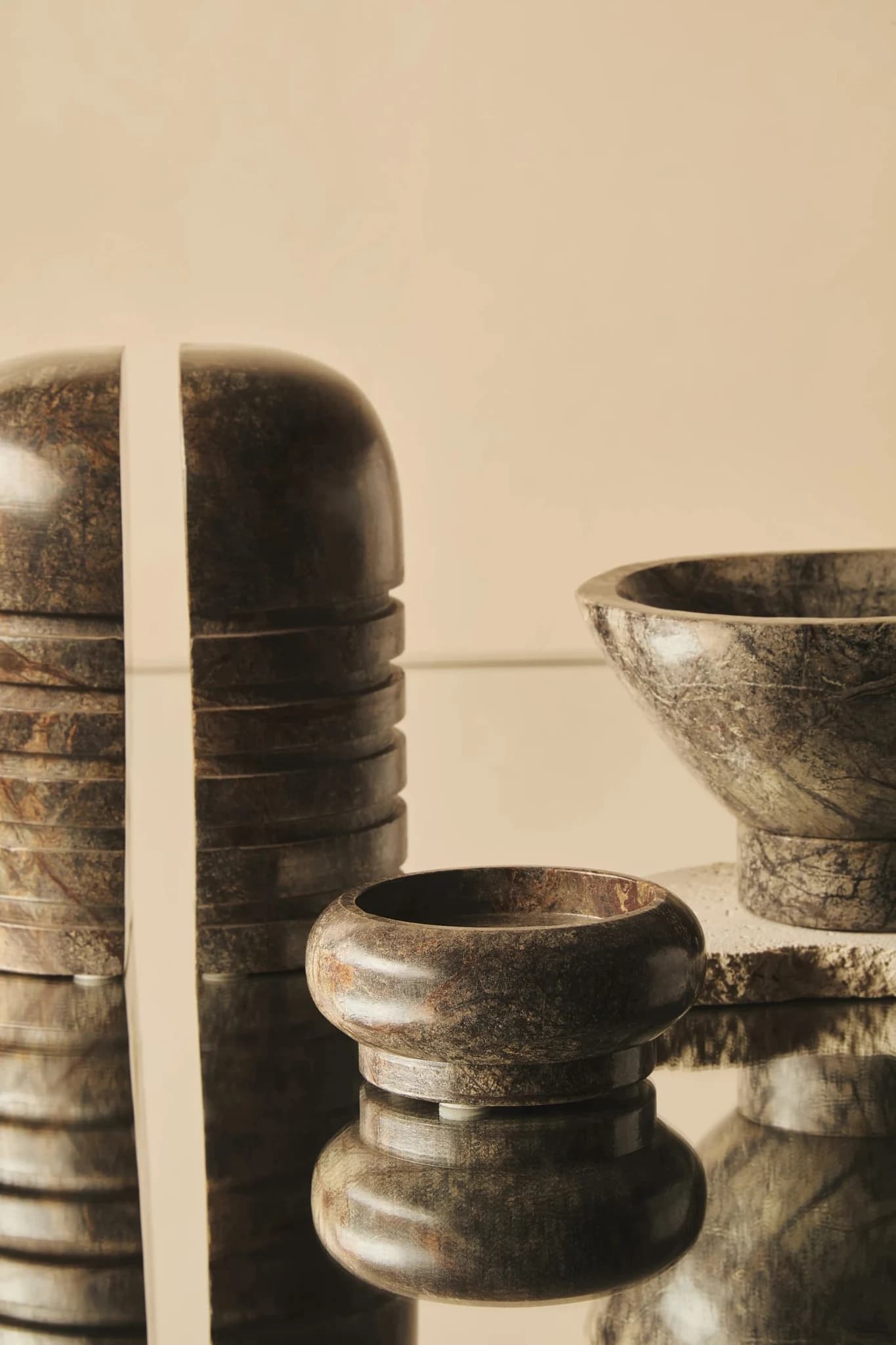 Fazio Forest Green Marble Pillar Candle Holder - Decorative, photo 7 of 8