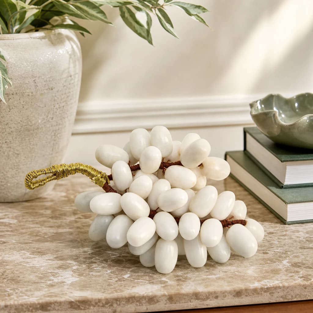 Zoro Small White Marble Decorative 50 Grapes - Decorative, photo 1 of 8
