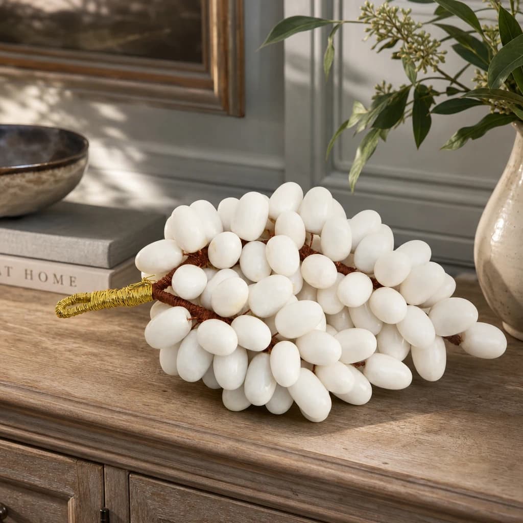 Zoro Large White Marble Decorative 100 Grapes - Decorative, photo 1 of 4