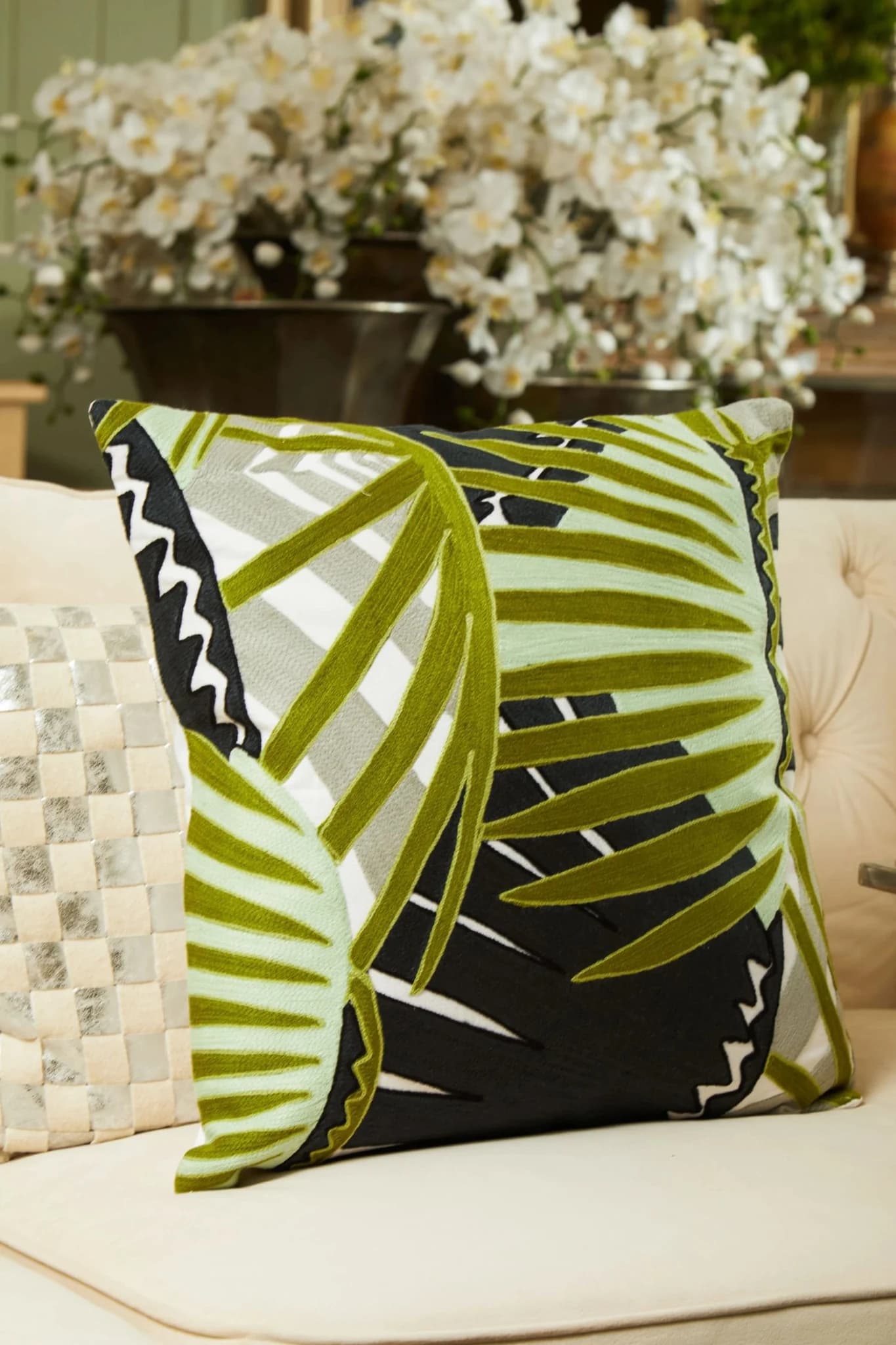 Bosie Ozella Green Botanical Design Square Cushion - Decorative, photo 7 of 8