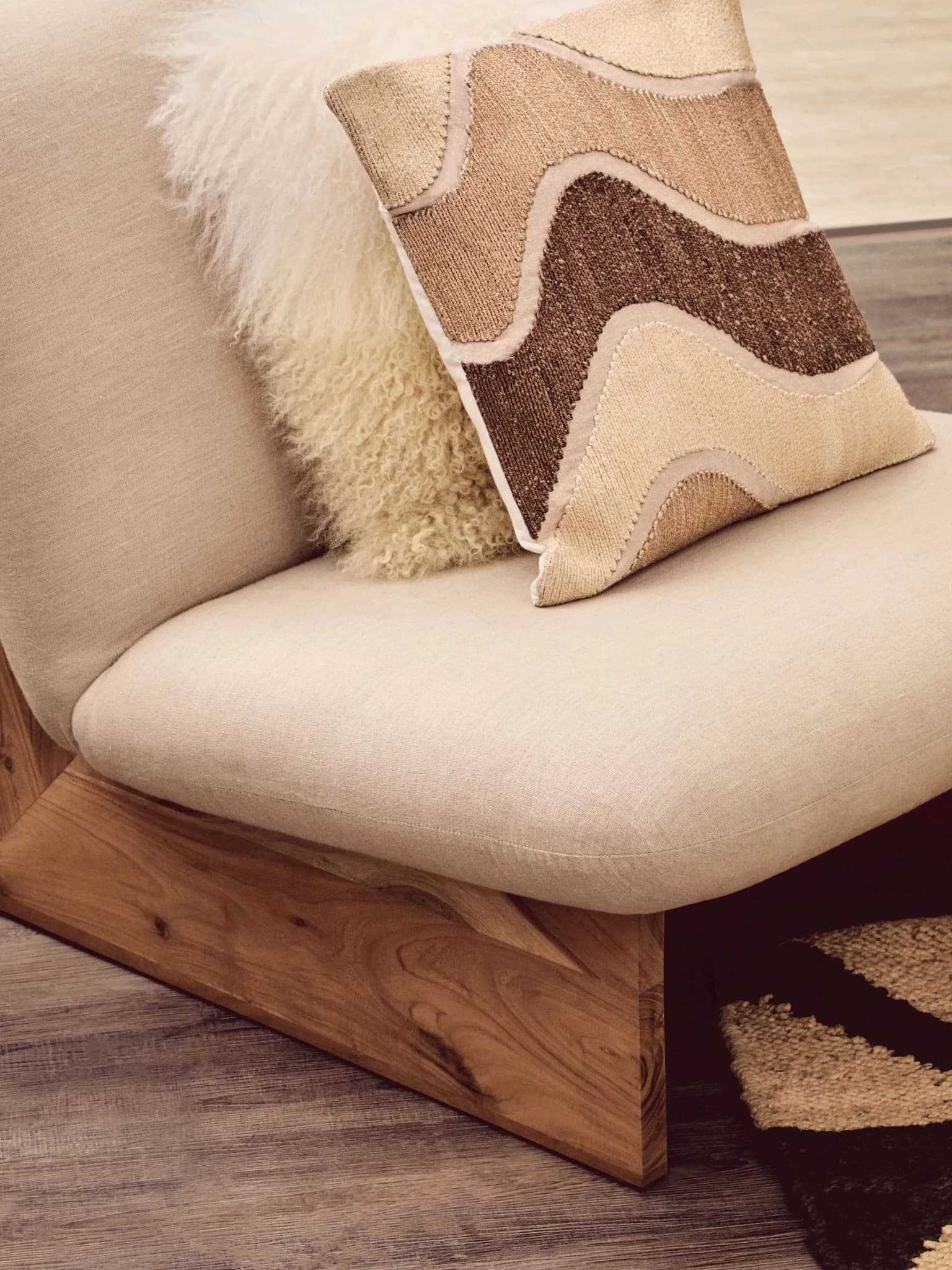 Bosie Ozella Beige and Brown Abstract Wave Square Cushion - Decorative, photo 6 of 8