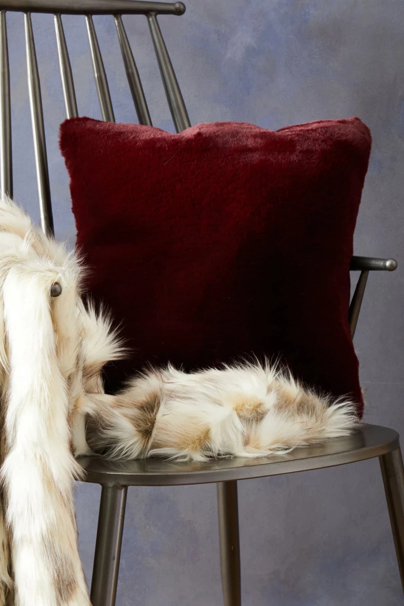 Bosie Lamina Red Wine Square Cushion - Decorative, photo 5 of 8