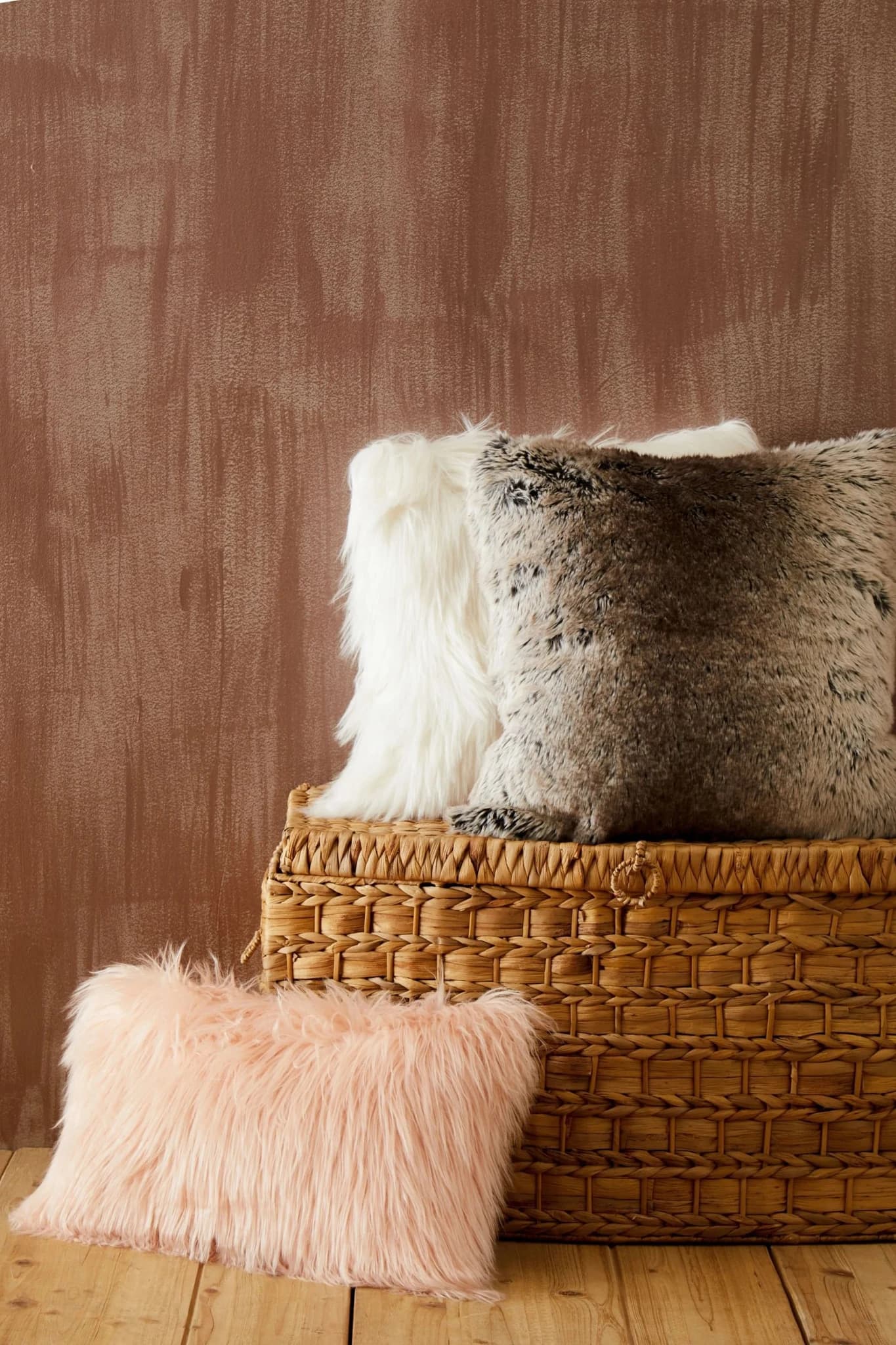 Bosie Lamina Cream Square Fur Cushion - Decorative, photo 5 of 8