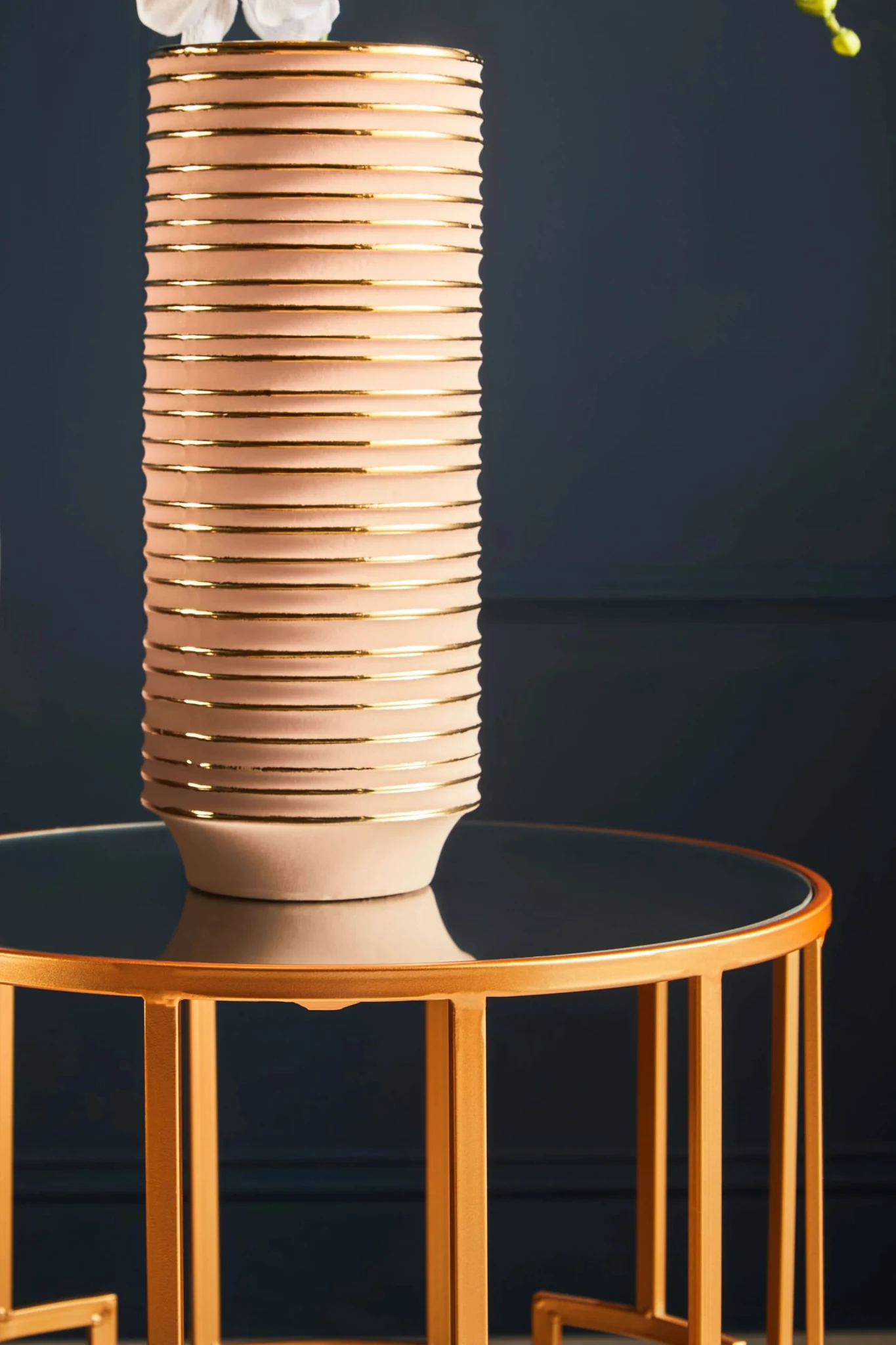 Avantis Set Of 2 Round Side Tables - Tables, photo 3 of 5