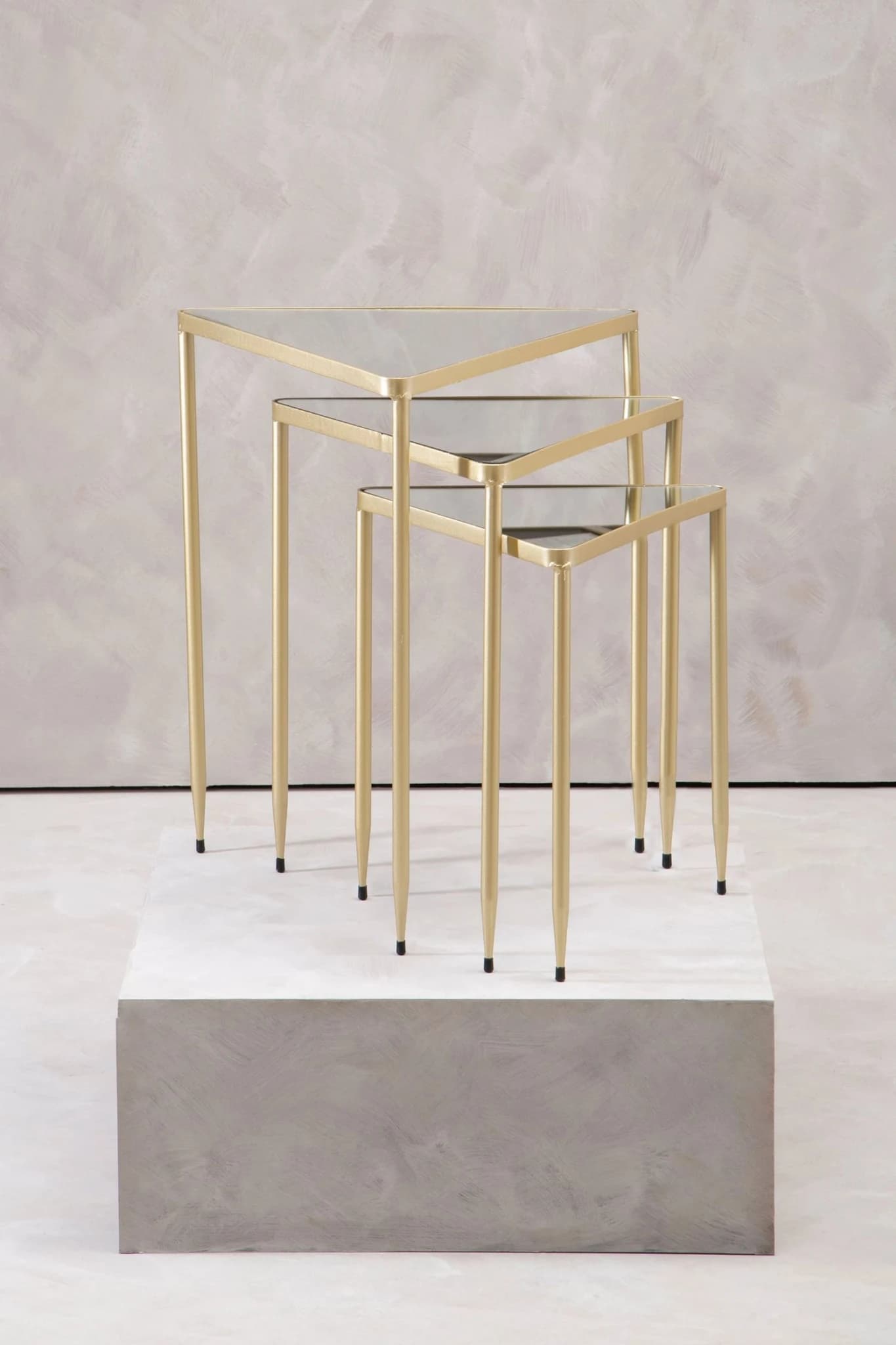 Avantis Set of 3 Triangle Nesting Tables - Tables, photo 6 of 8
