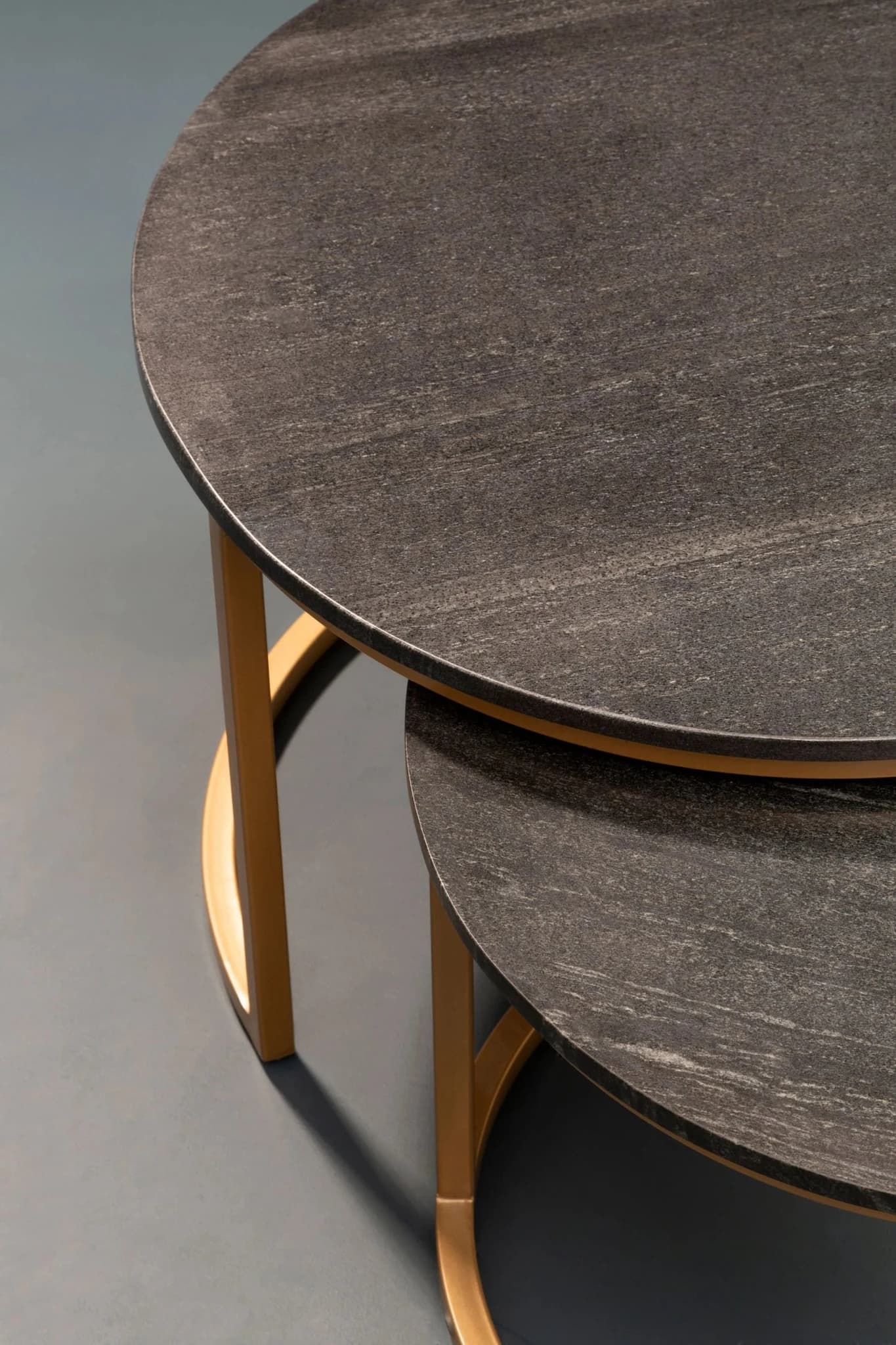 Varana Nest Of Two Black Marble Top Round Coffee Tables - Tables, photo 3 of 8