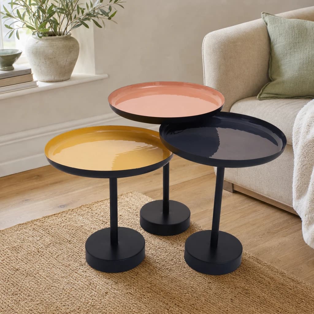 Amira Set Of Three Gold And Black Tray Side Tables - Tables, photo 1 of 6