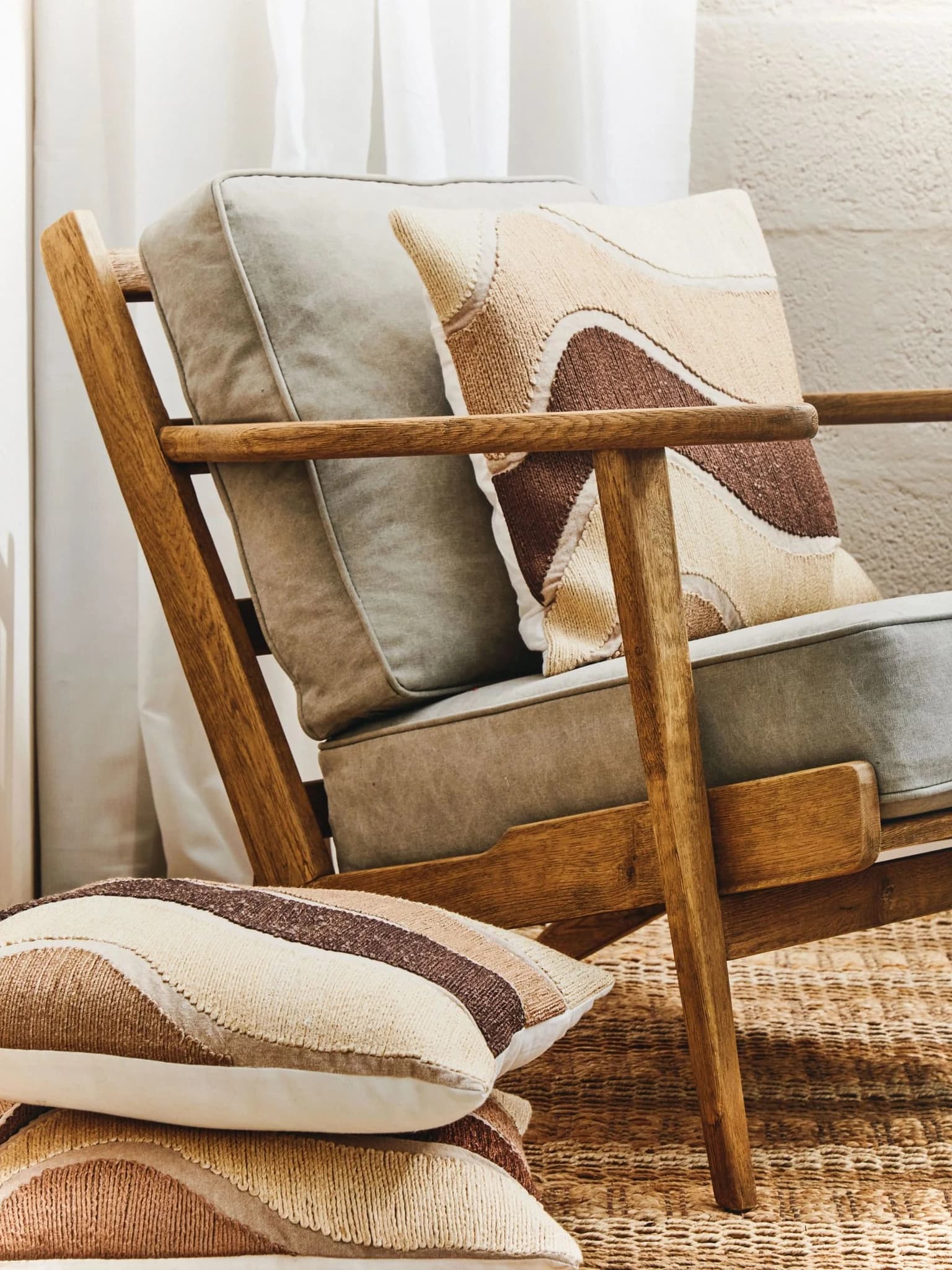 Hector Natural Linen and Oak Wood Armchair - Seating, photo 2 of 8