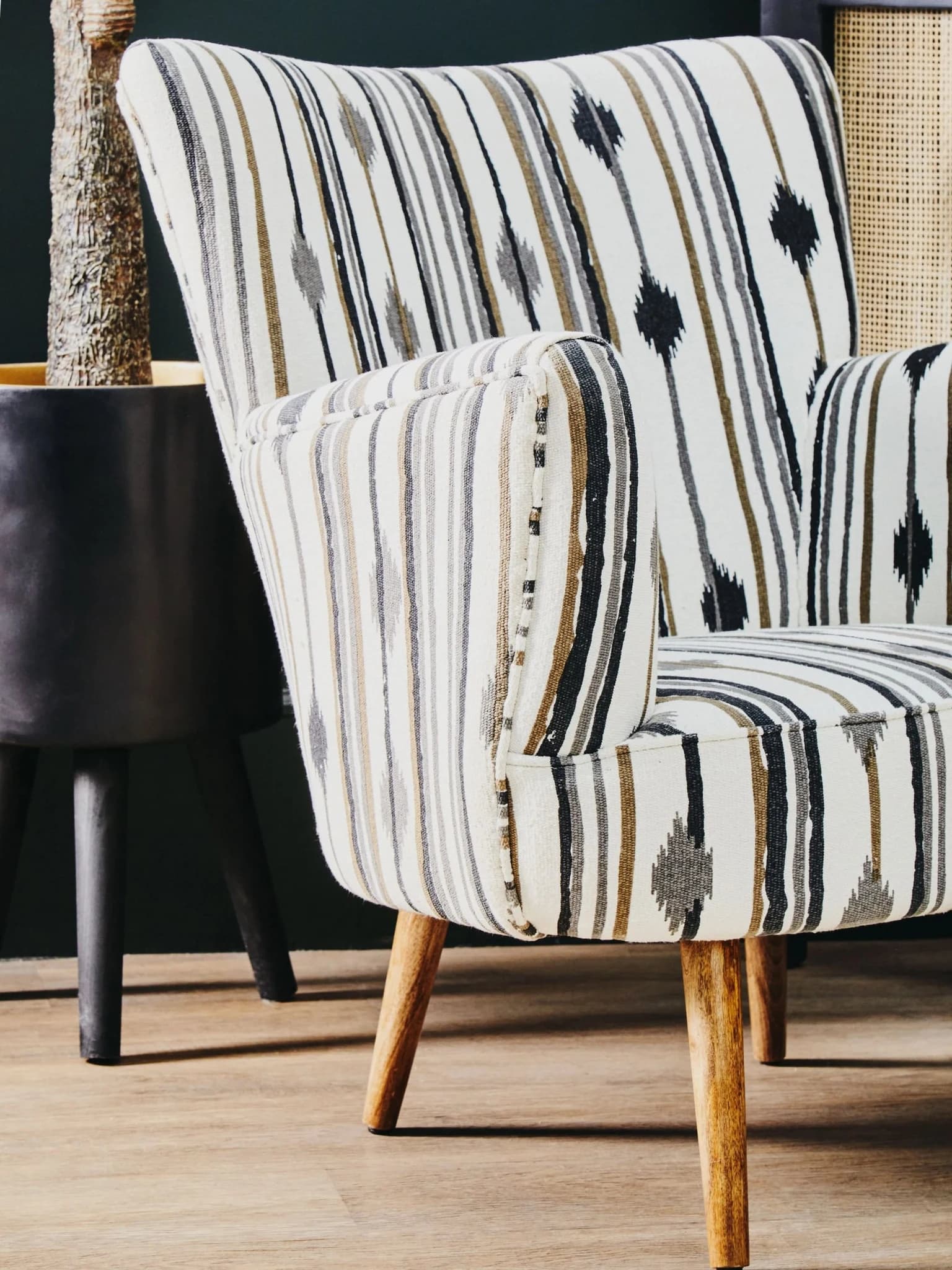 Cefena Black and White Chair With Flared Arms - Seating, photo 4 of 8
