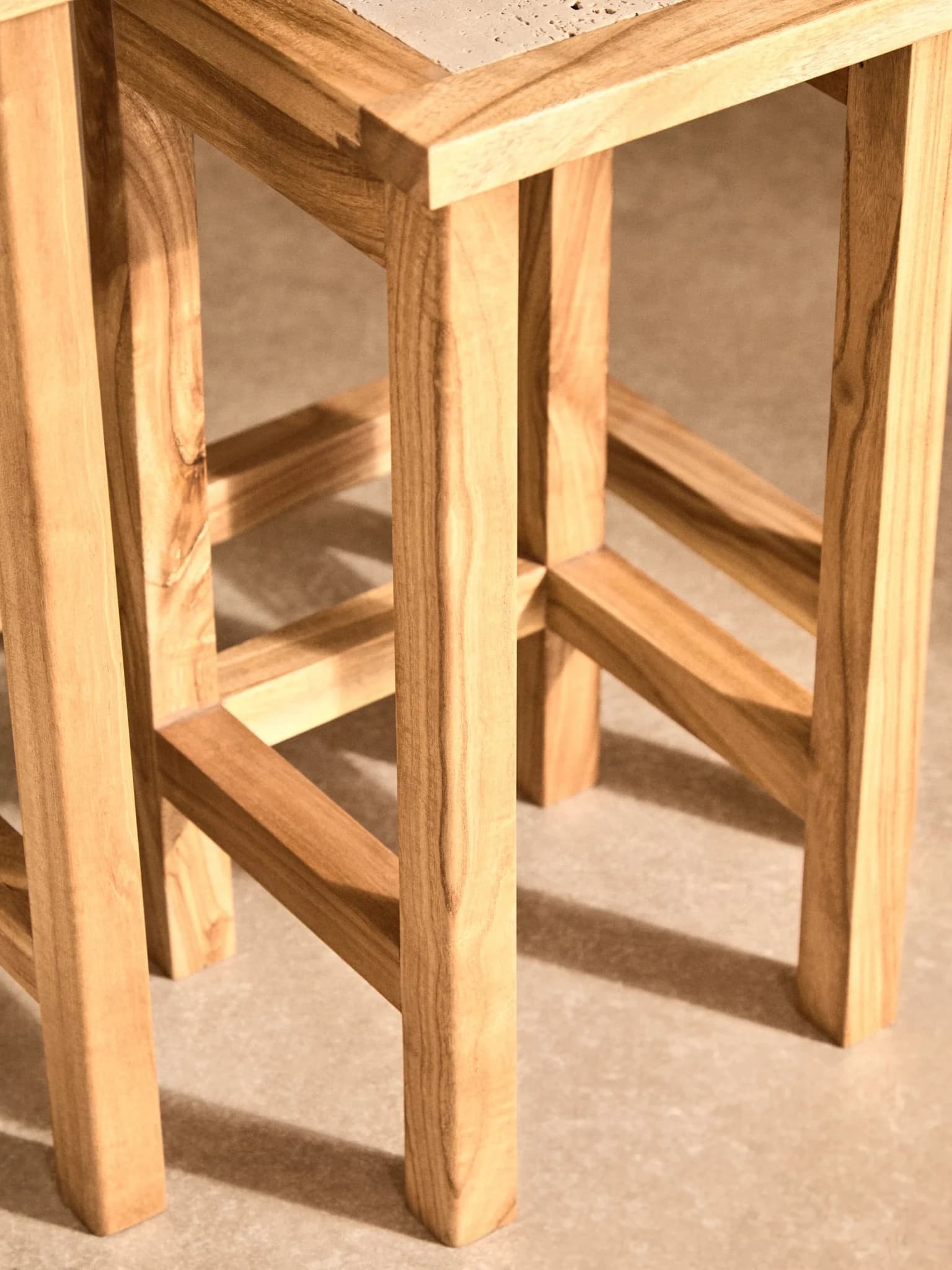 Womad Small Set Of 2 Wooden Side Tables With Travertine Tops - Tables, photo 4 of 8