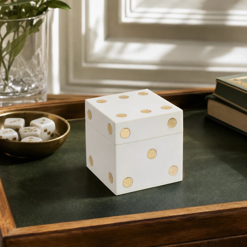 Churchill Games White and Gold Dice Box with Five White Dice - Decorative, photo 1 of 5