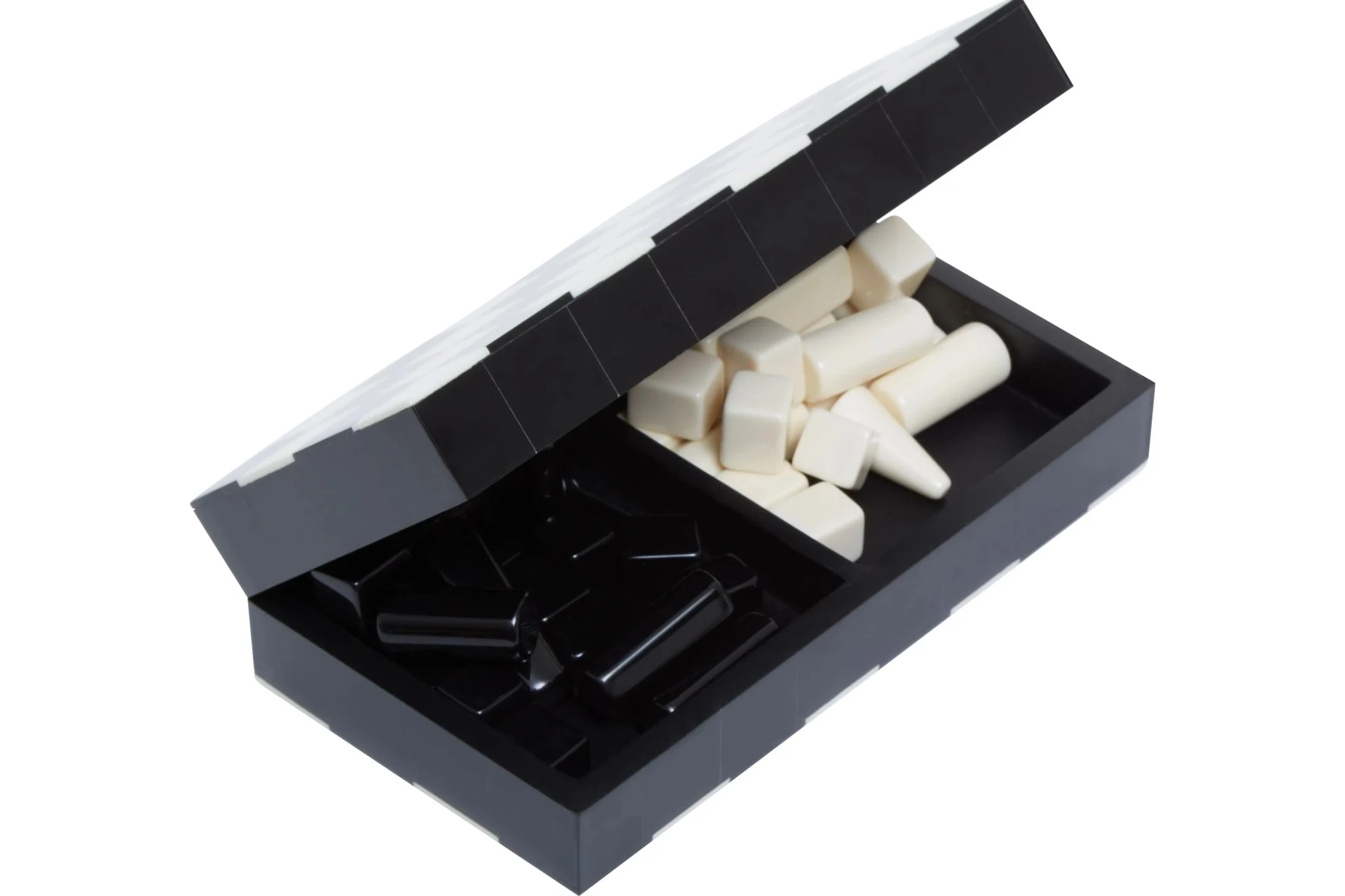 Churchill Games Small Black and White Foldable Chess Set - Decorative, photo 5 of 8
