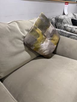 Collins & Hayes Miller Medium Sofa - photo 3 of 3