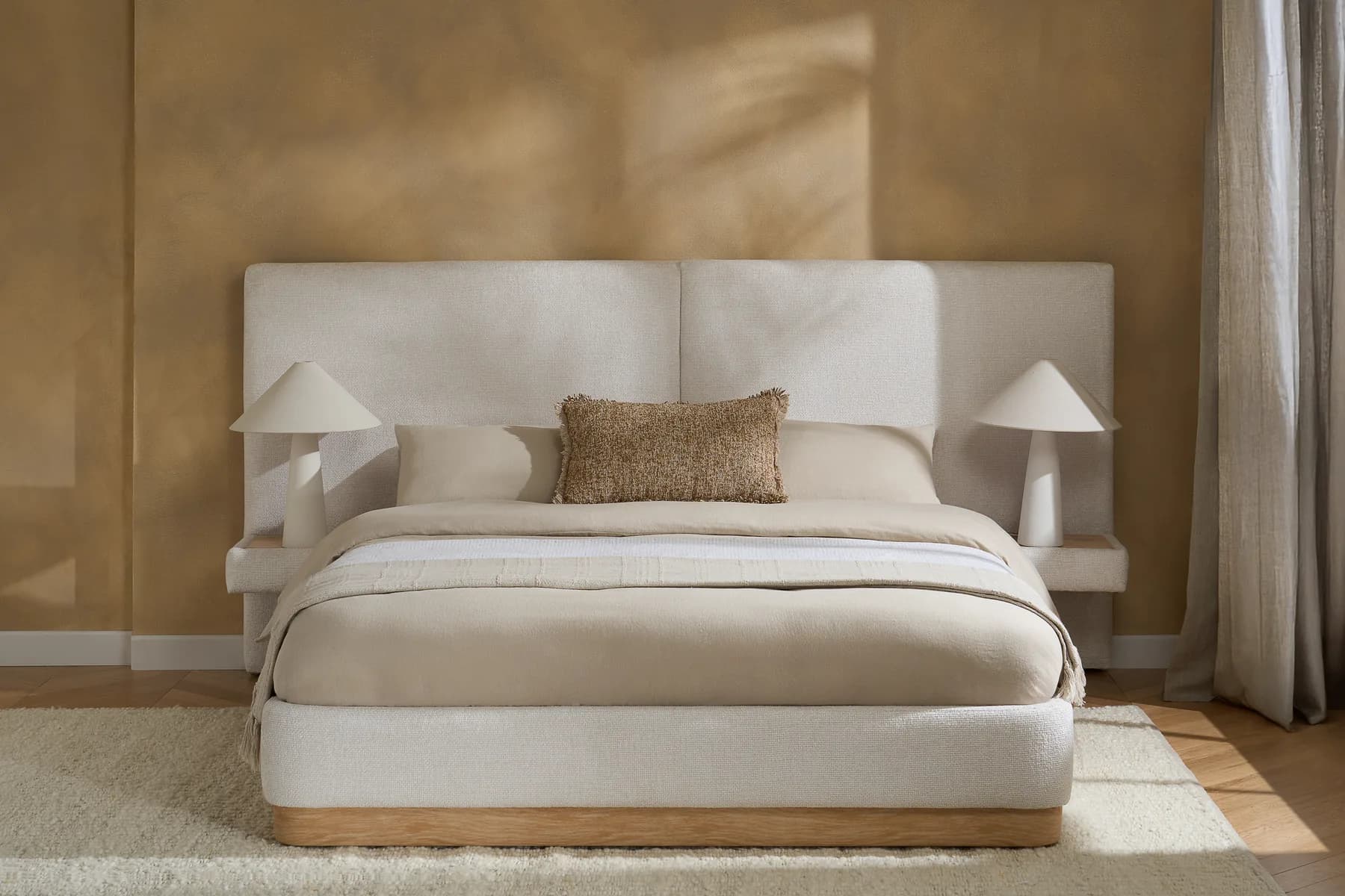 Como King Bed - Beds & bed frames, photo 9 of 10