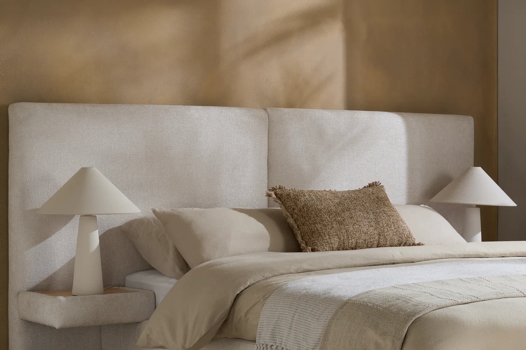 Como King Bed - Beds & bed frames, photo 10 of 10