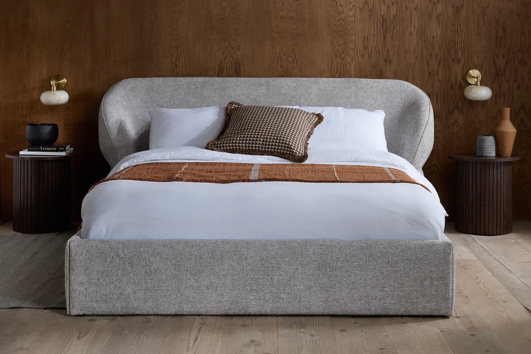 Milan King Bed - Beds & bed frames, photo 9 of 10