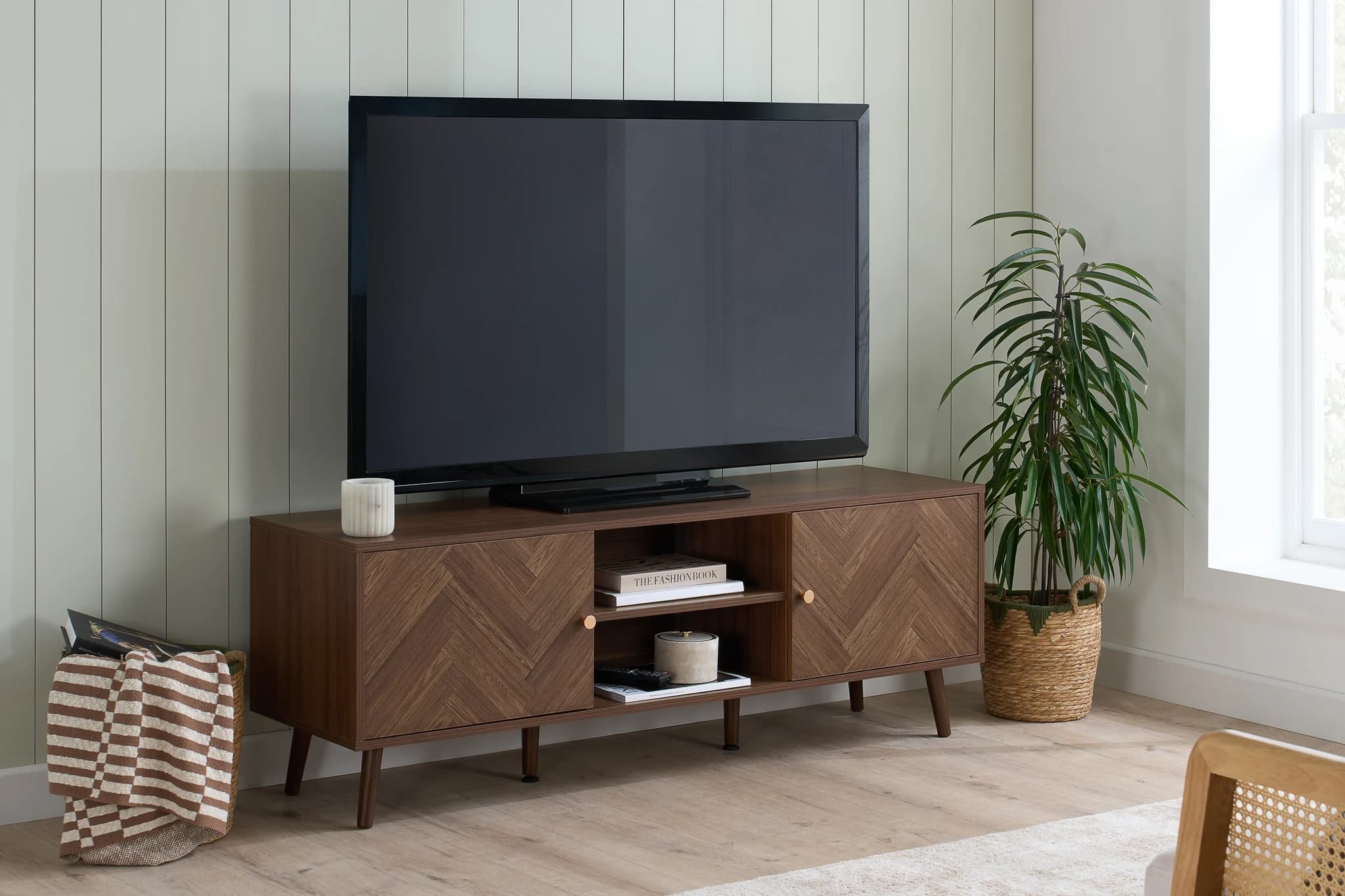 Herringford Large TV Unit - TV & media units, photo 2 of 10