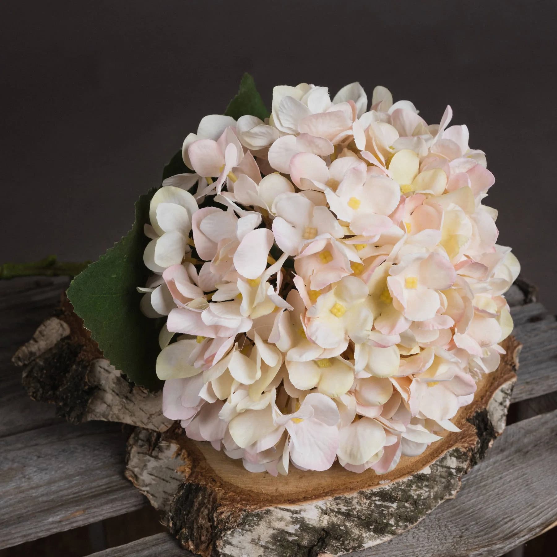 Autumn White Hydrangea — Pack of 3 - Artificial plants & flowers, photo 4 of 6