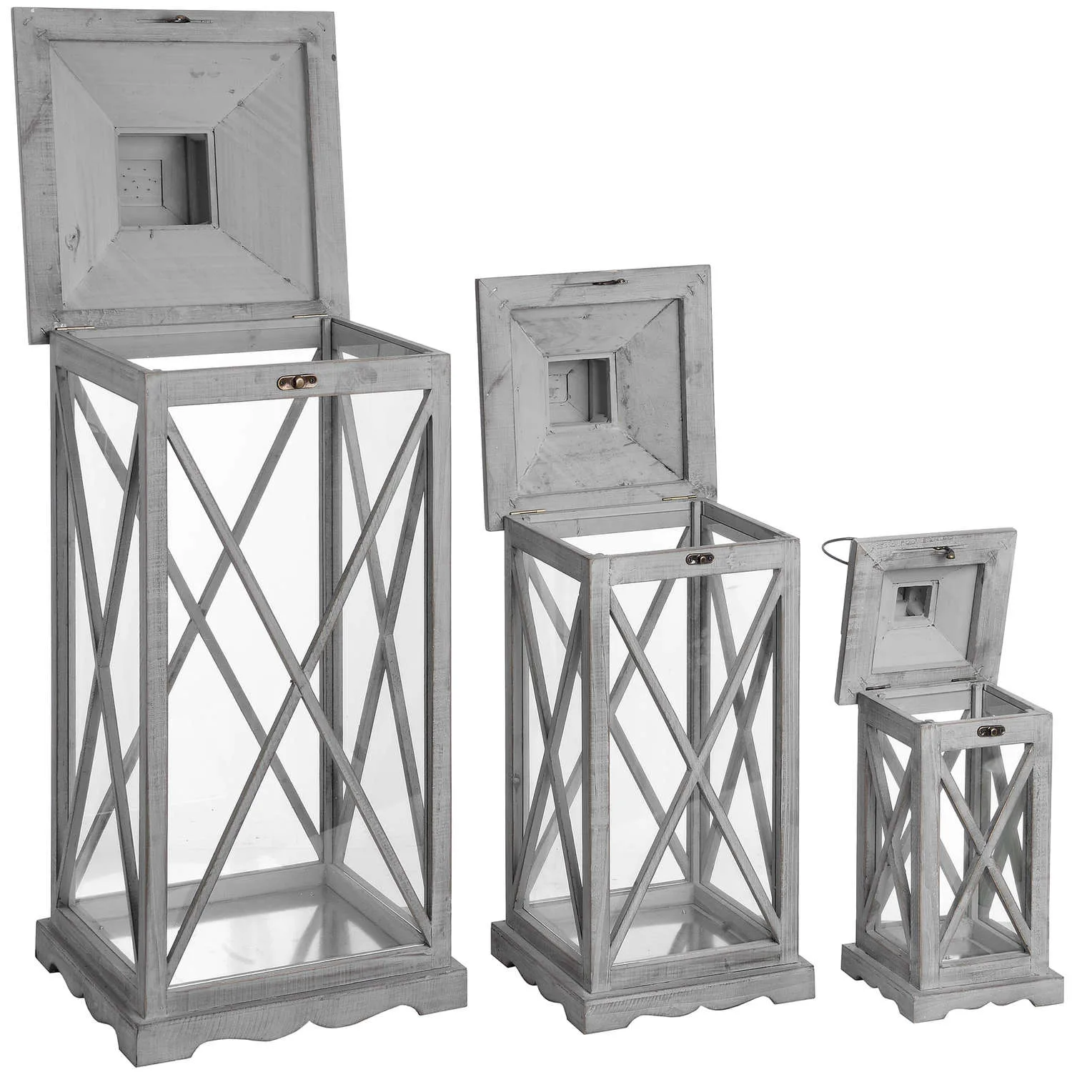 Set Of Three Wooden Lanterns With Traditional Cross Section - Lanterns, photo 4 of 4