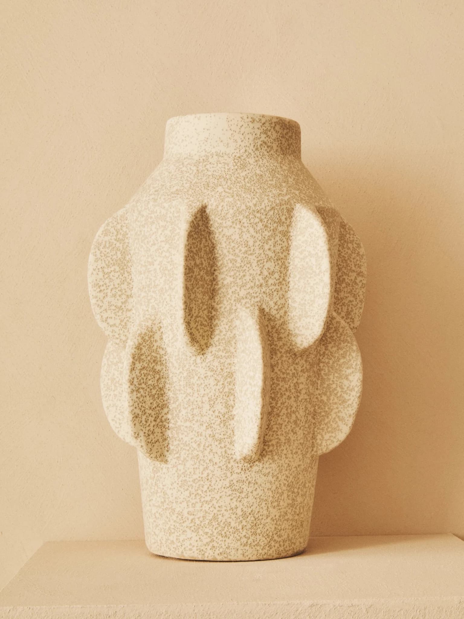 Sidra Cream Textured Stoneware Large Vase - Vases, photo 3 of 6
