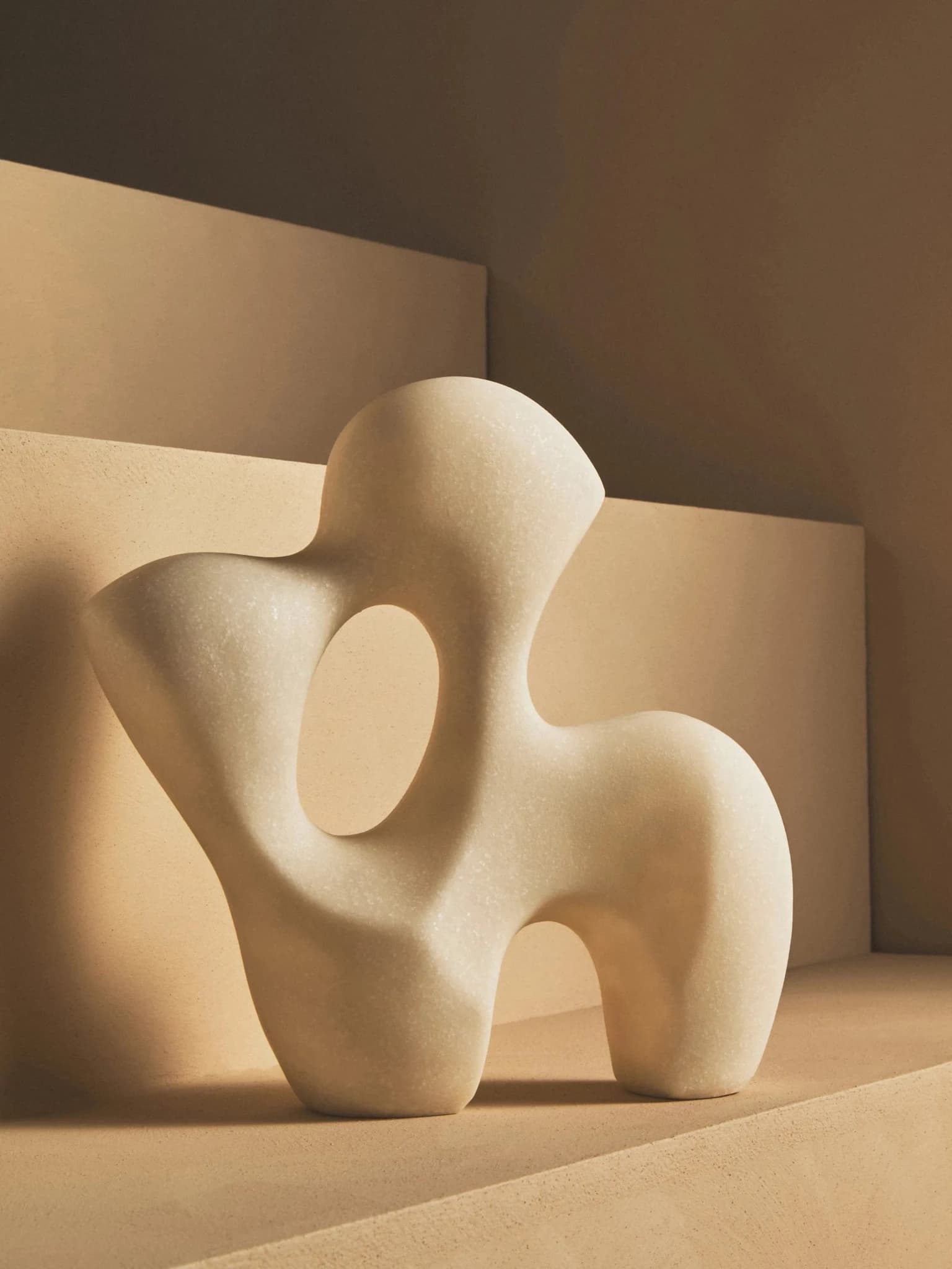 Broc White Marble Effect Organic Sculpture - Decorative, photo 3 of 8